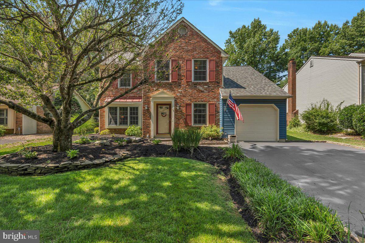4 DORAL COURT