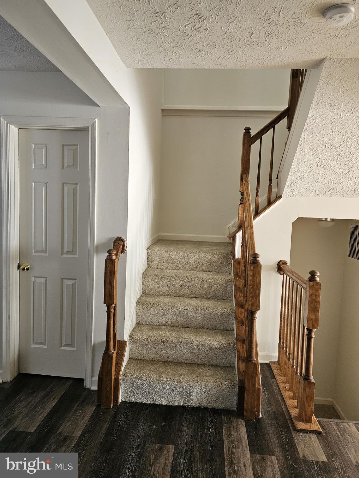 RUSSETT - Residential Lease