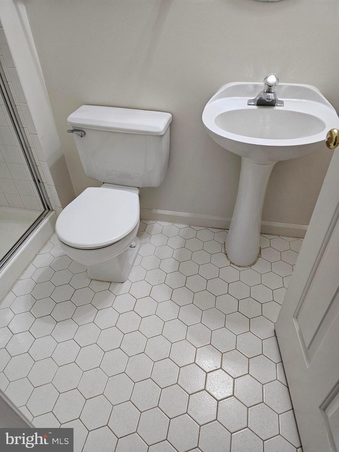 RUSSETT - Residential Lease