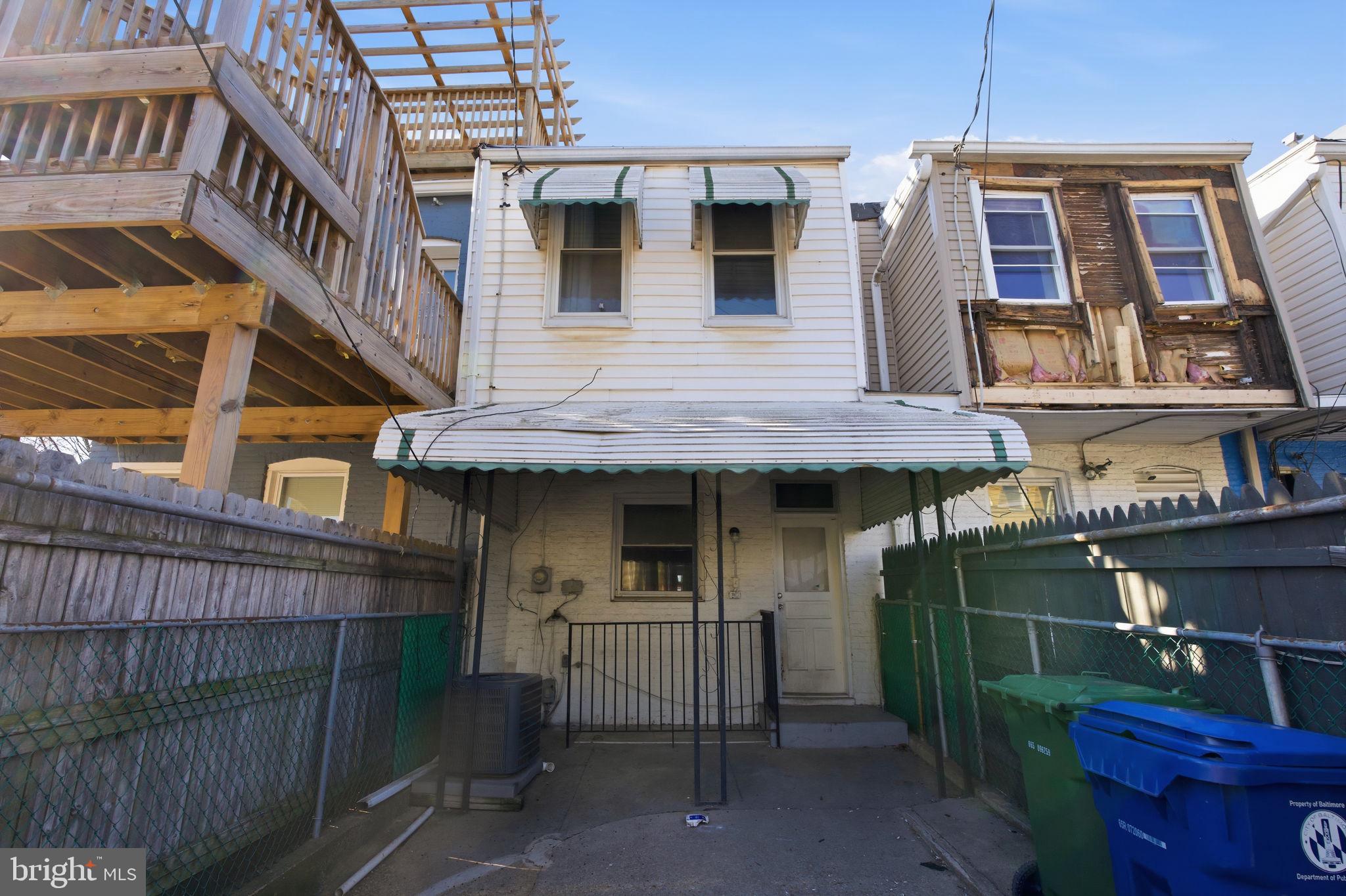 GREEKTOWN - Residential