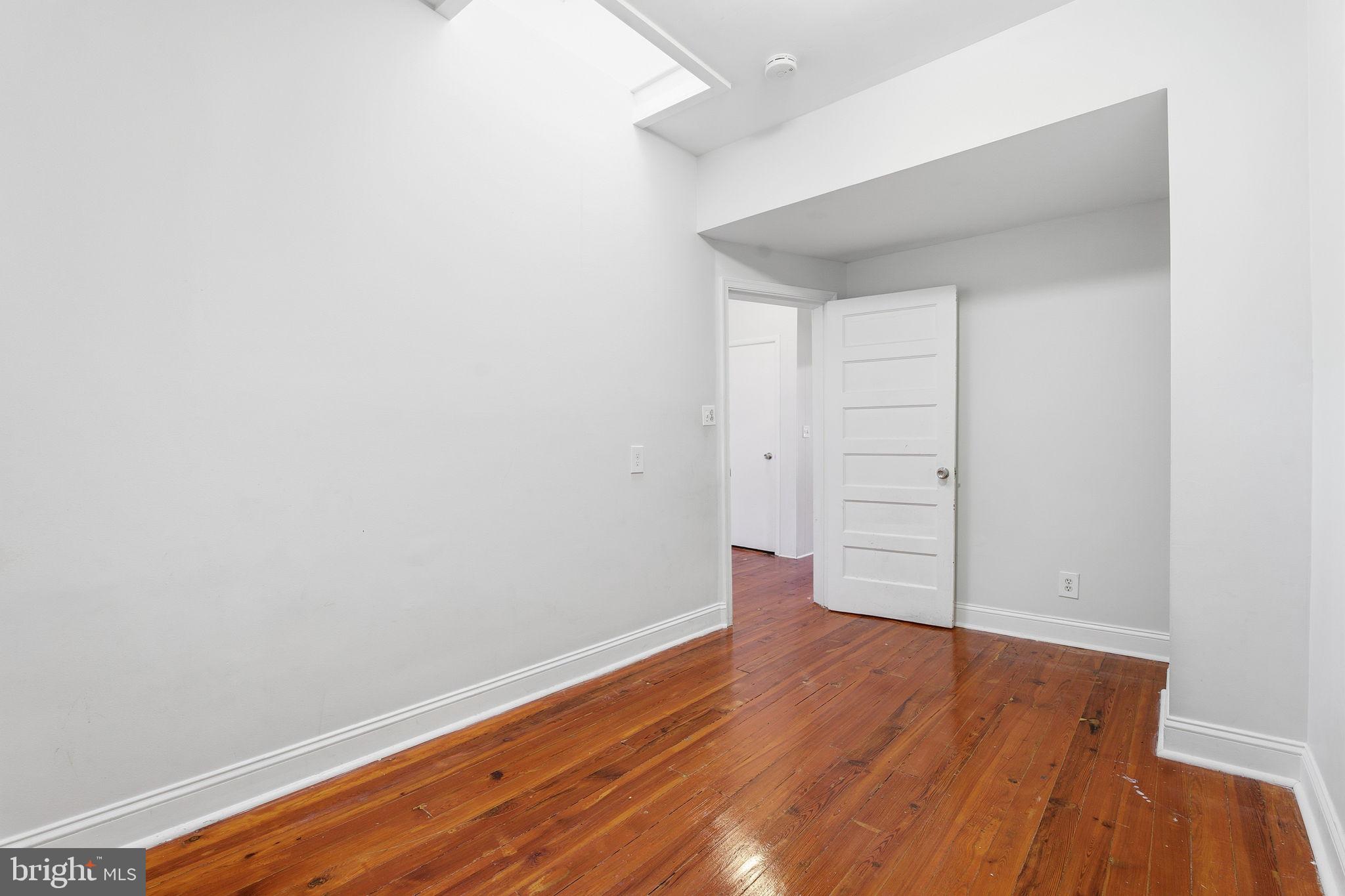 GREEKTOWN - Residential