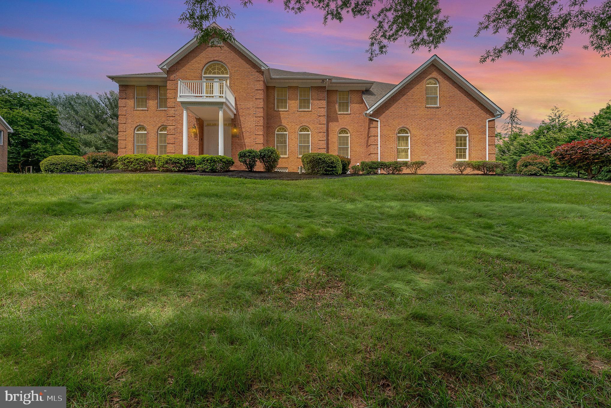 1012 GLENANGUS DRIVE