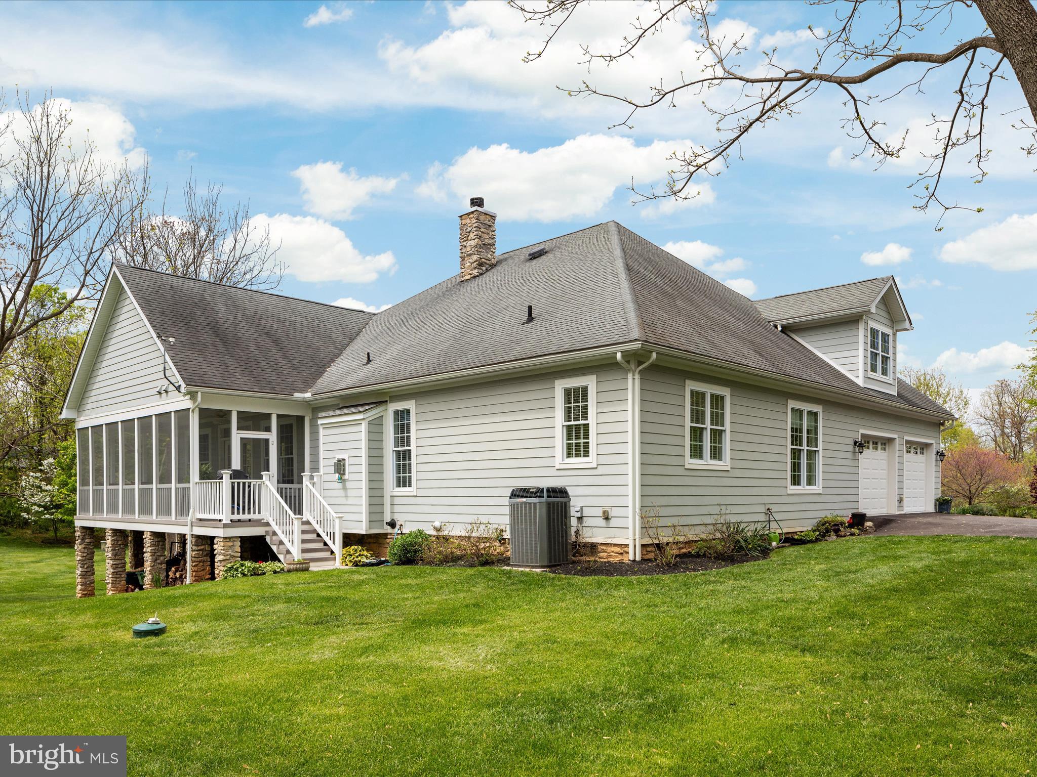 SHEPHERDSTOWNE ESTATES - Residential