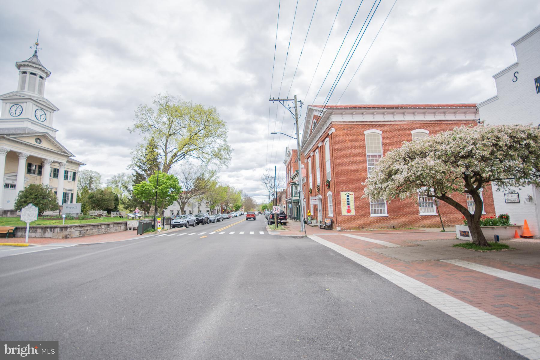 SHEPHERDSTOWNE ESTATES - Residential