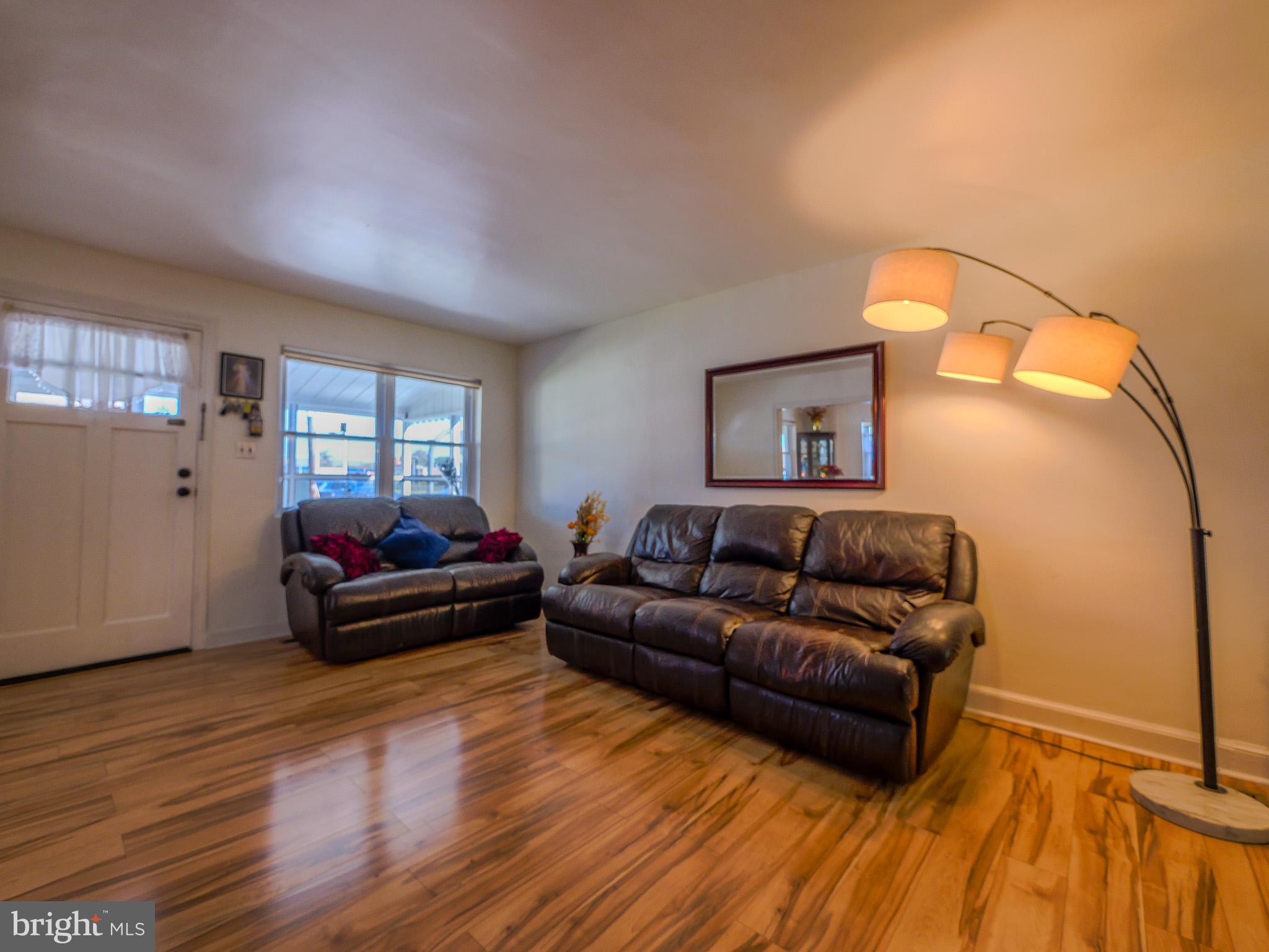 WILM MANOR - Residential