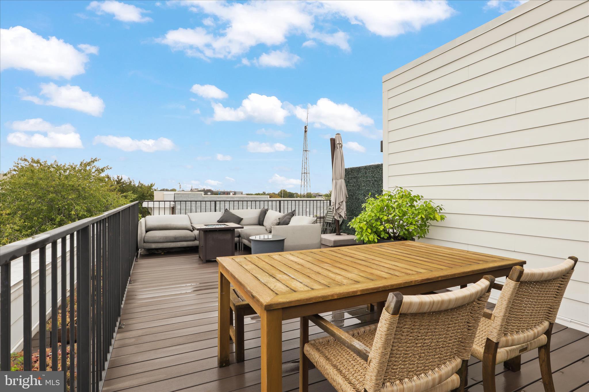 770 PARK ROAD NW 203