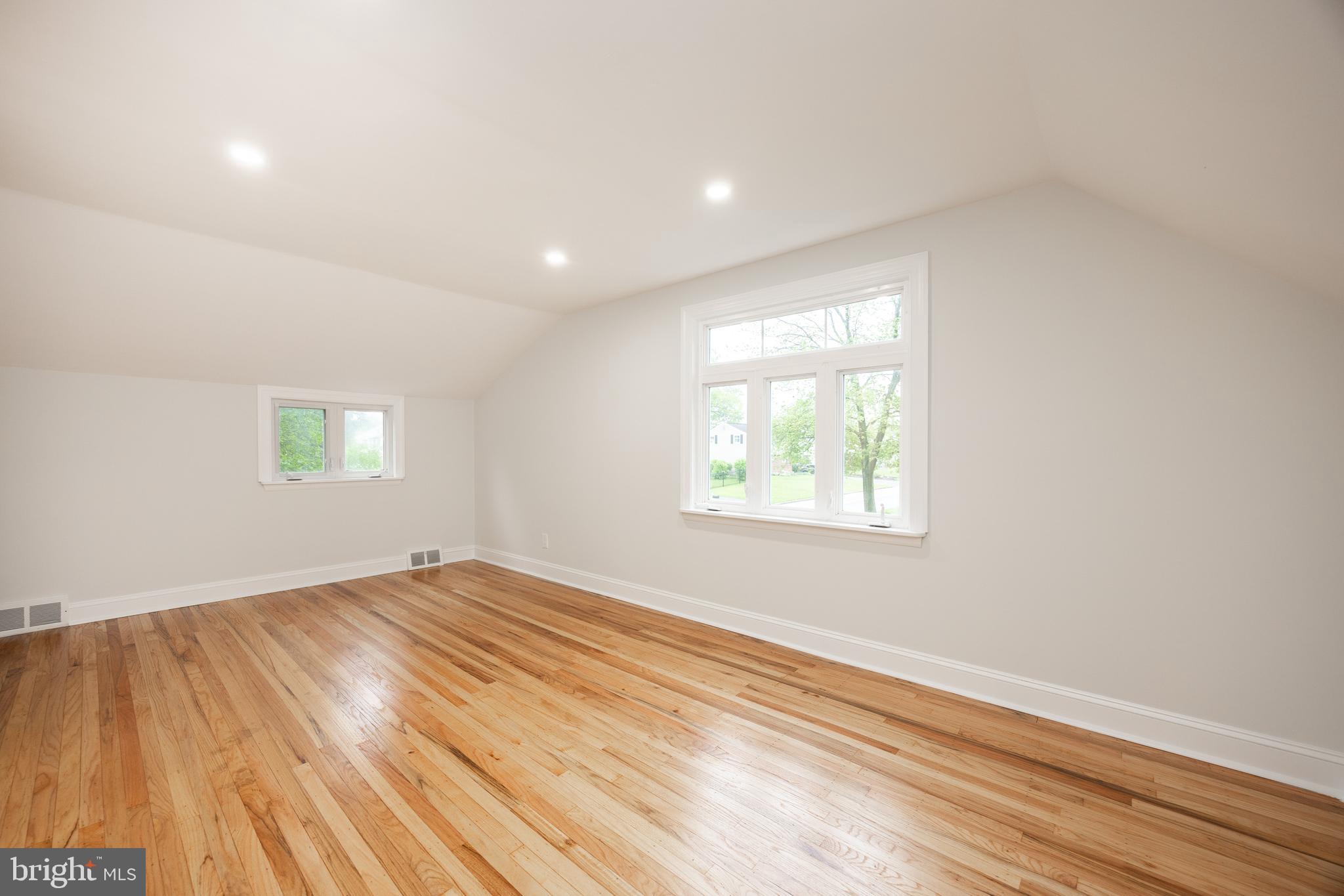 CANDLEBROOK - Residential