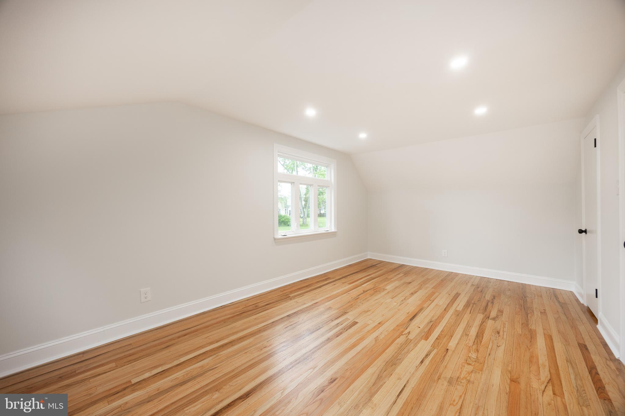 CANDLEBROOK - Residential