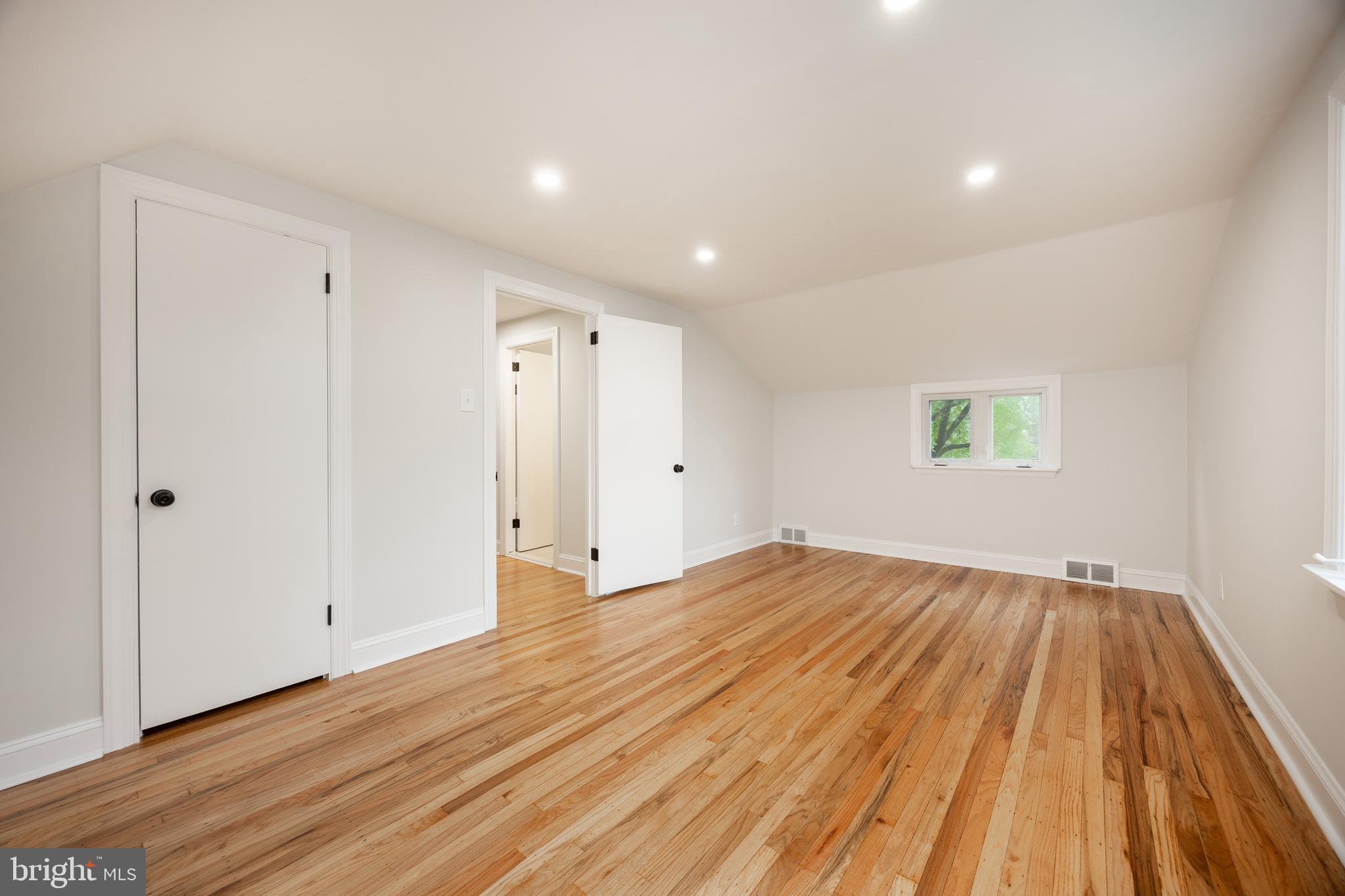 CANDLEBROOK - Residential