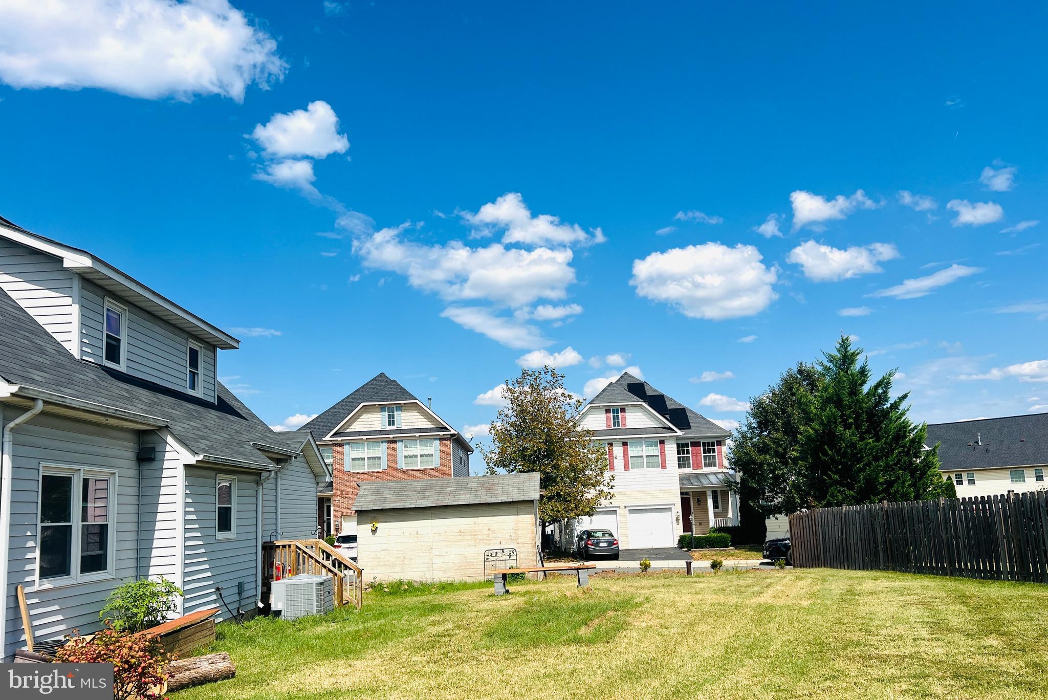 TOWN OF HAYMARKET - Residential Lease