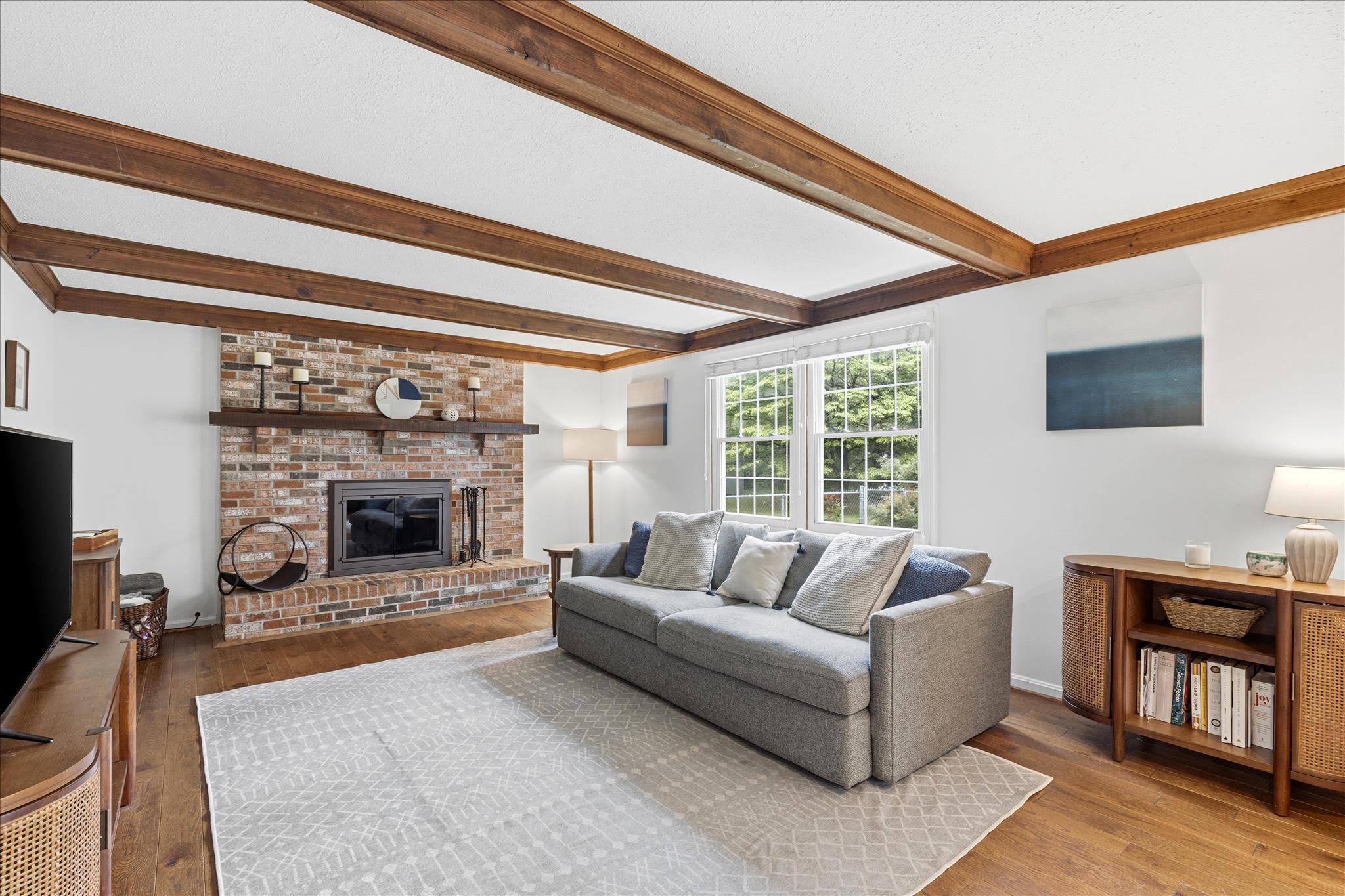 FOXLAIR ACRES - Residential