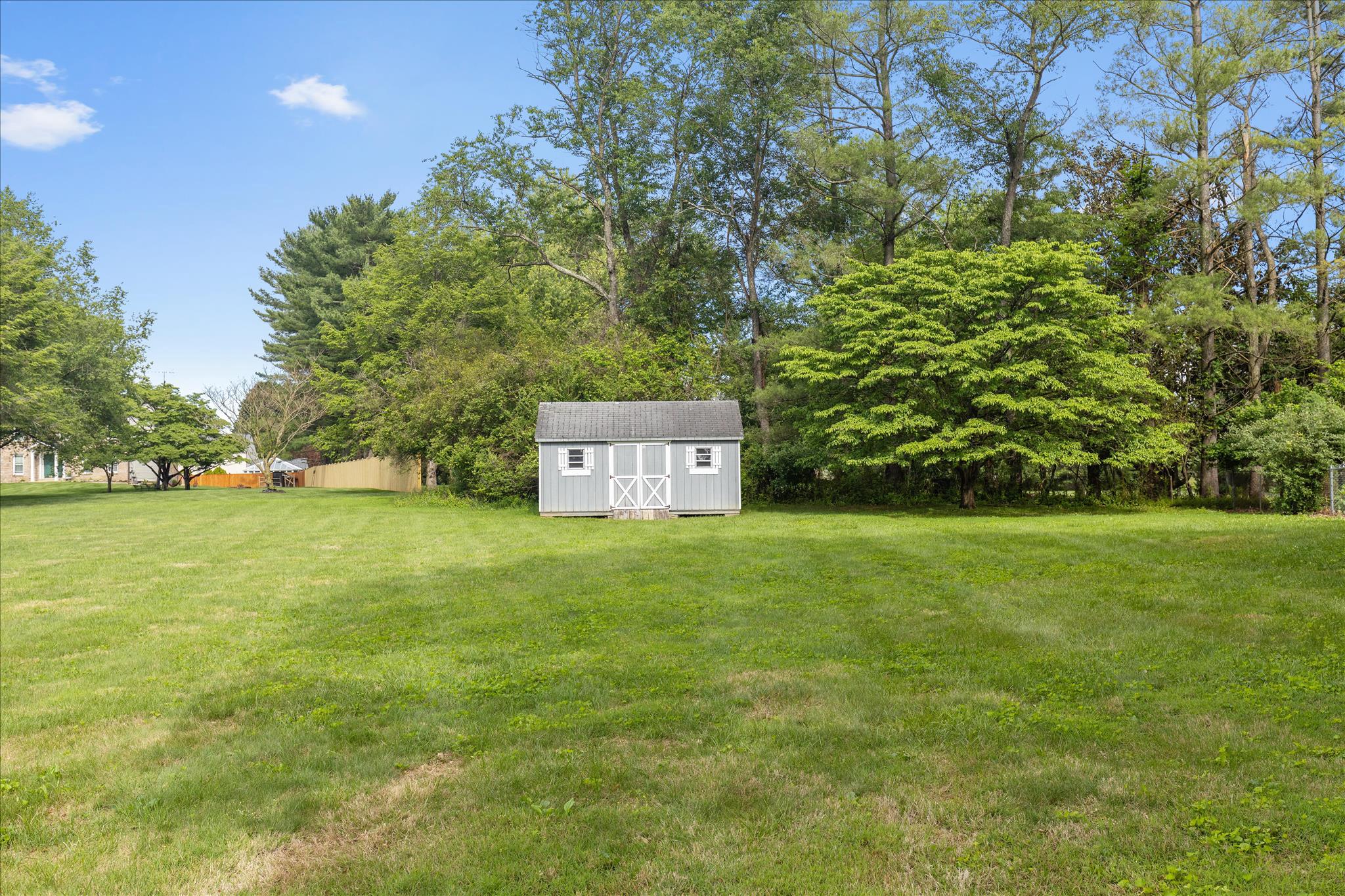 FOXLAIR ACRES - Residential