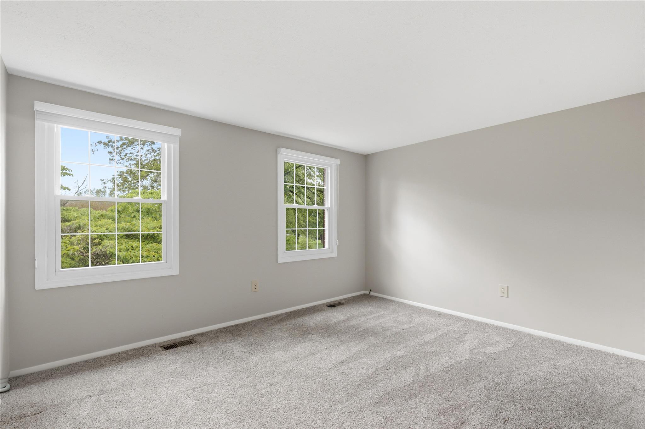 FOXLAIR ACRES - Residential
