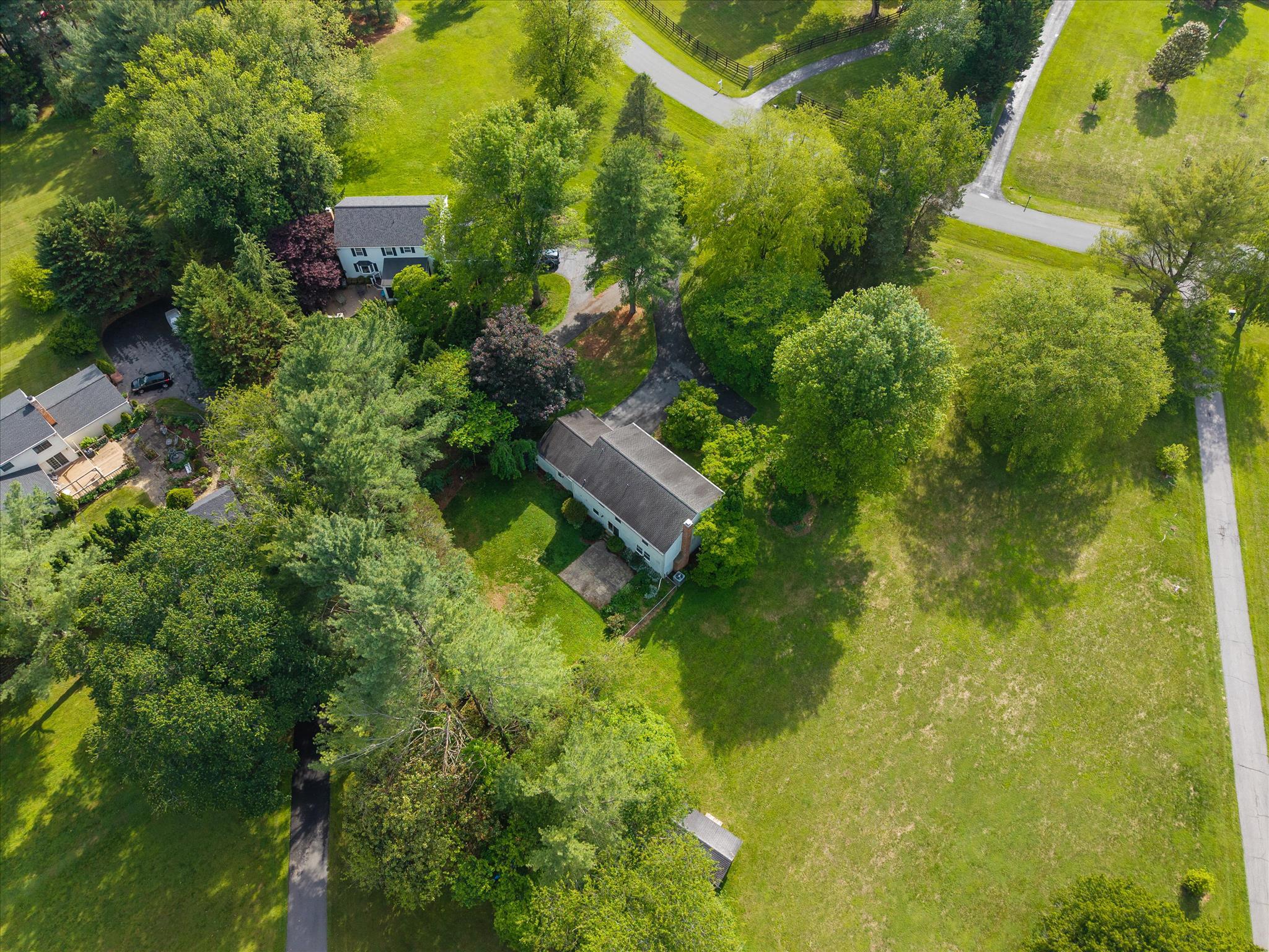 FOXLAIR ACRES - Residential