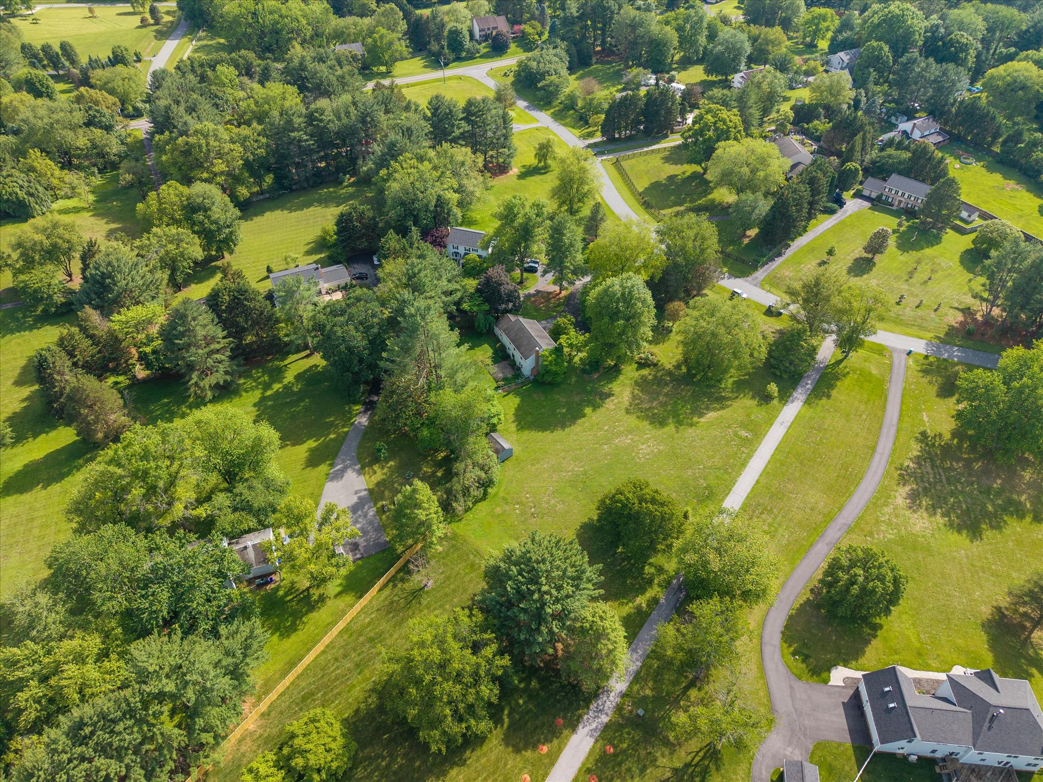 FOXLAIR ACRES - Residential