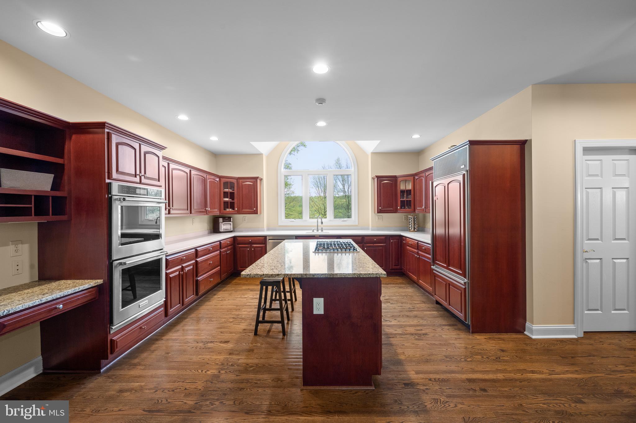 WHITEHORSE - Residential