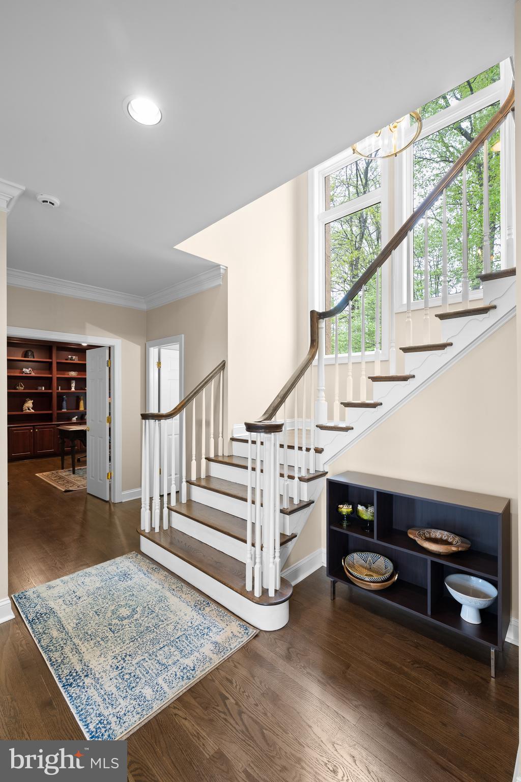 WHITEHORSE - Residential