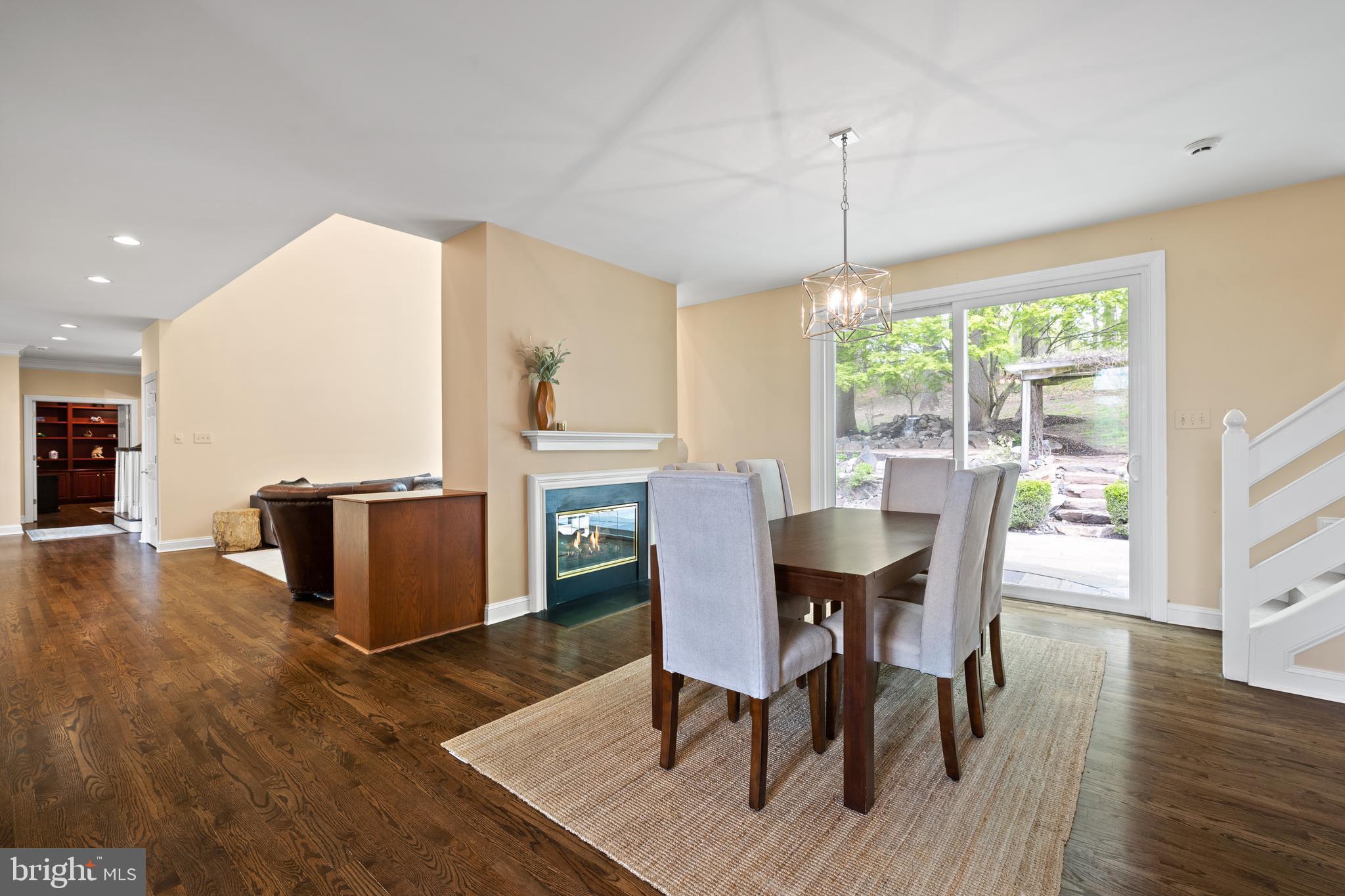 WHITEHORSE - Residential