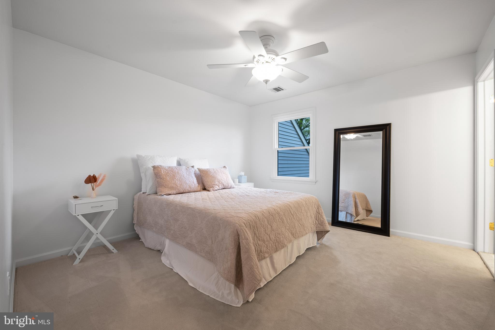 WHITEHORSE - Residential