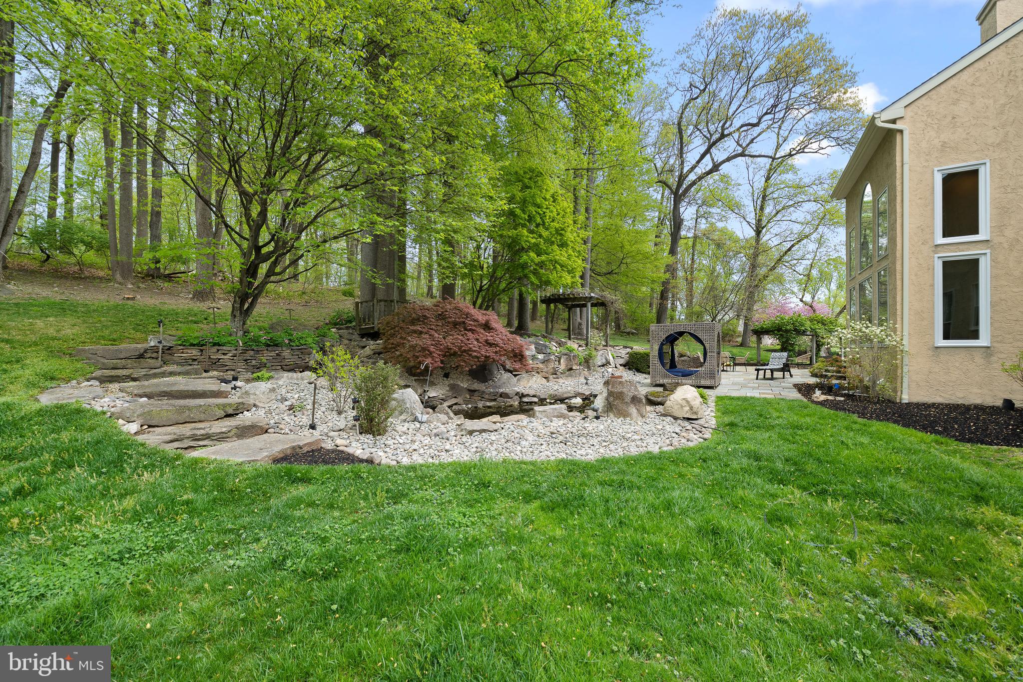 WHITEHORSE - Residential