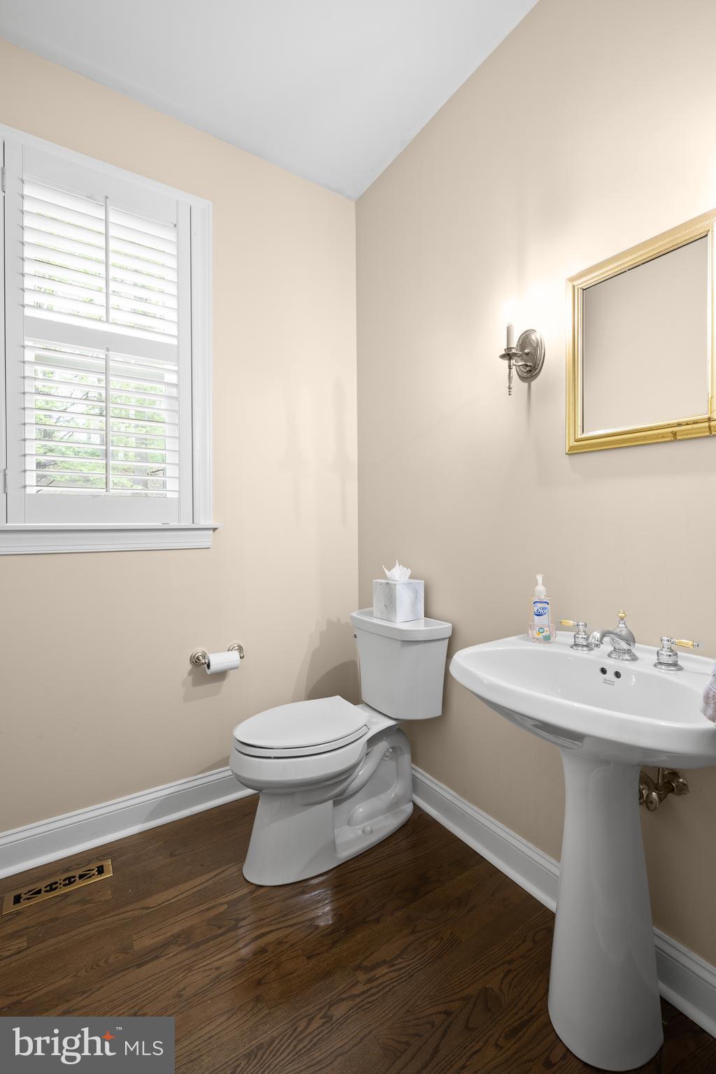 WHITEHORSE - Residential