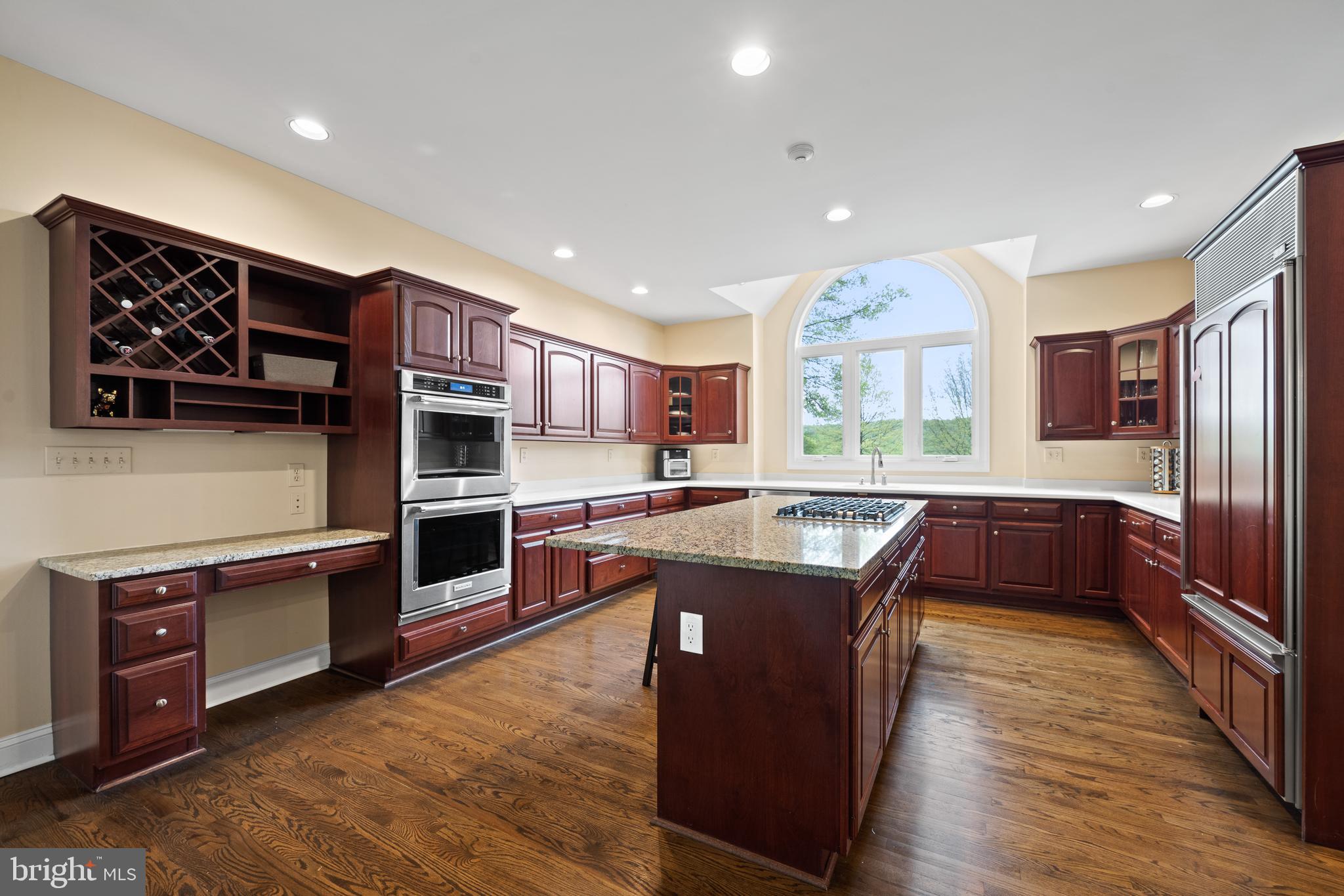 WHITEHORSE - Residential