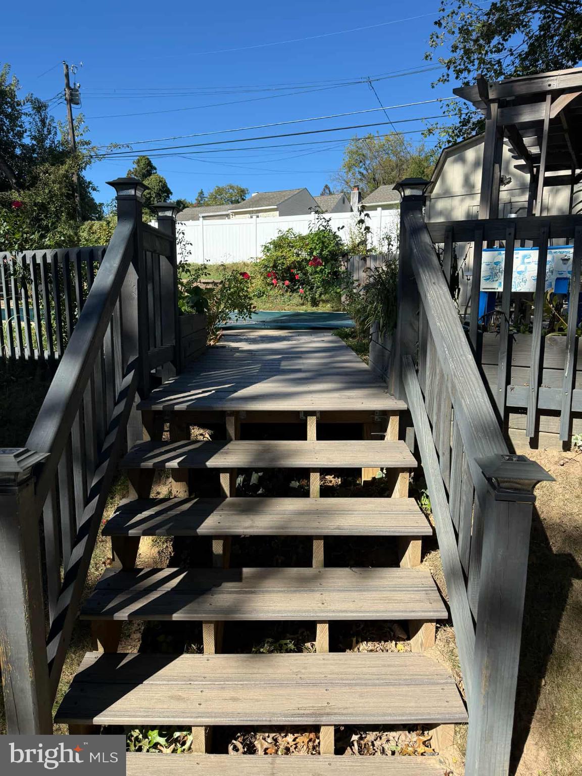 OXFORD VALLEY - Residential