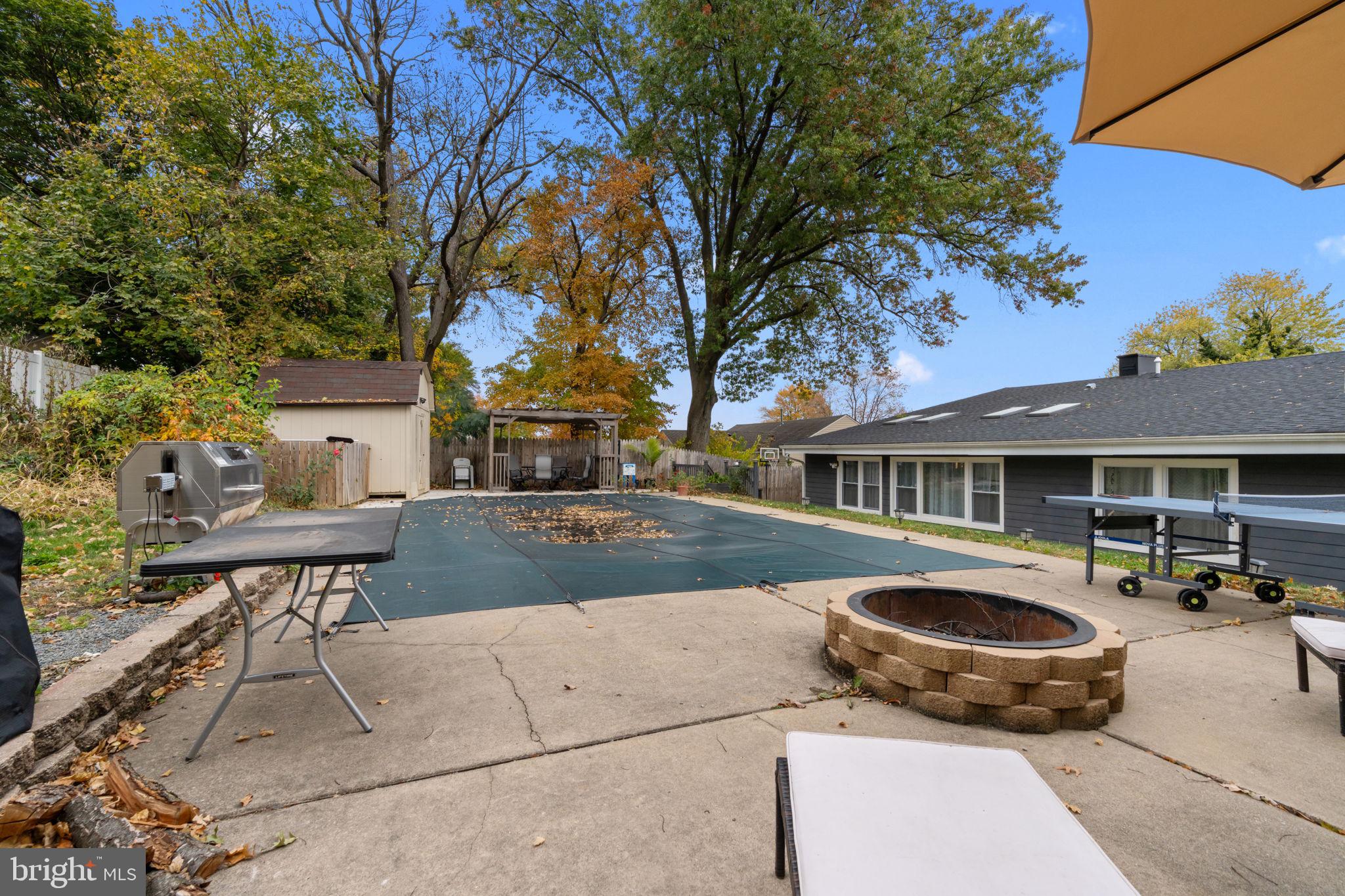 OXFORD VALLEY - Residential