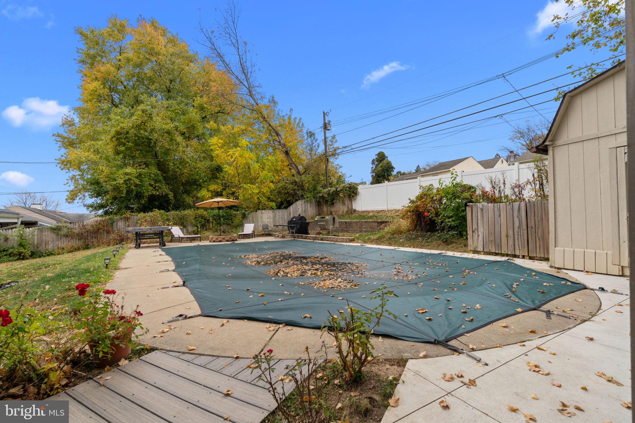 OXFORD VALLEY - Residential