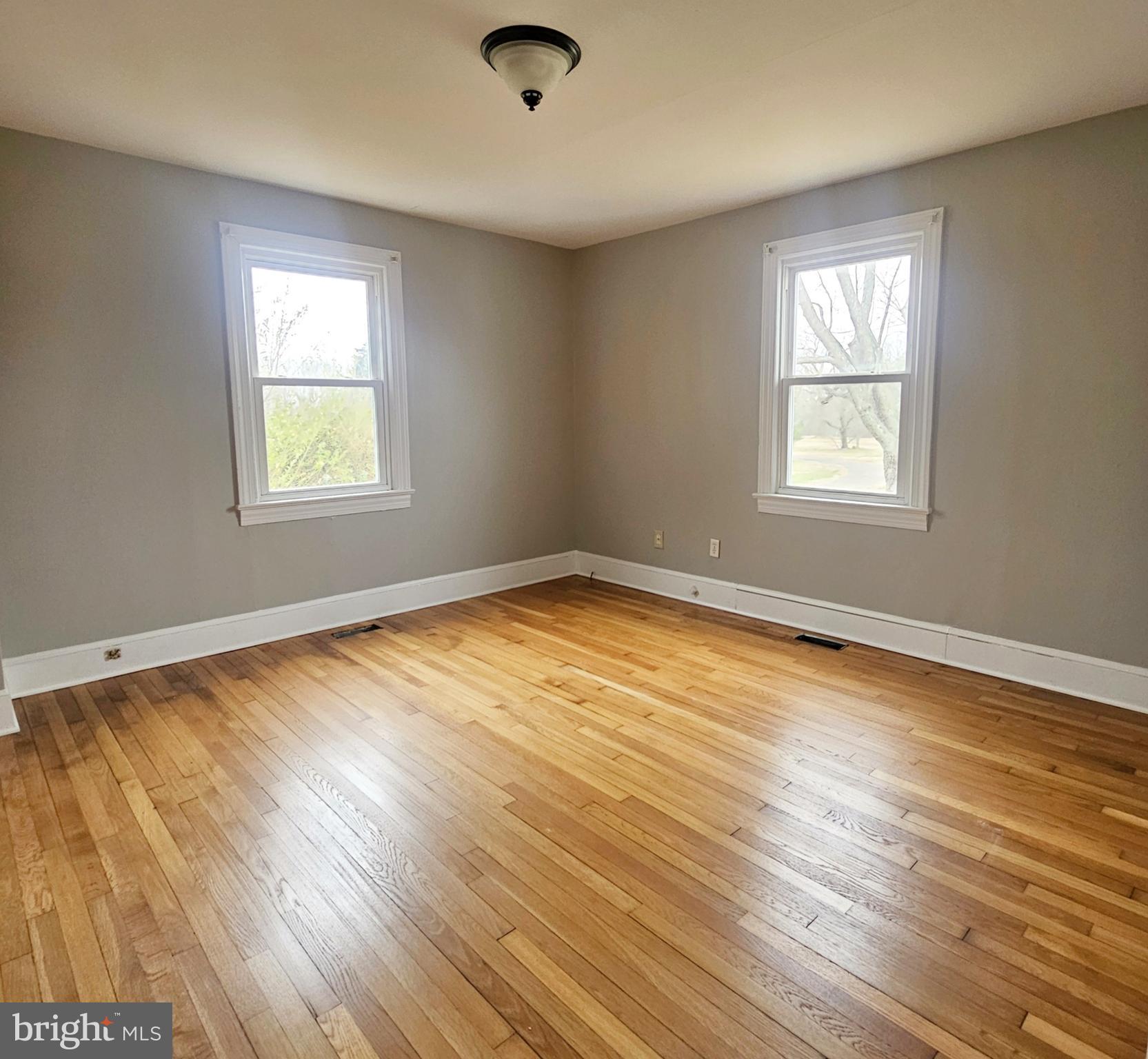 STEFANIGA - Residential Lease