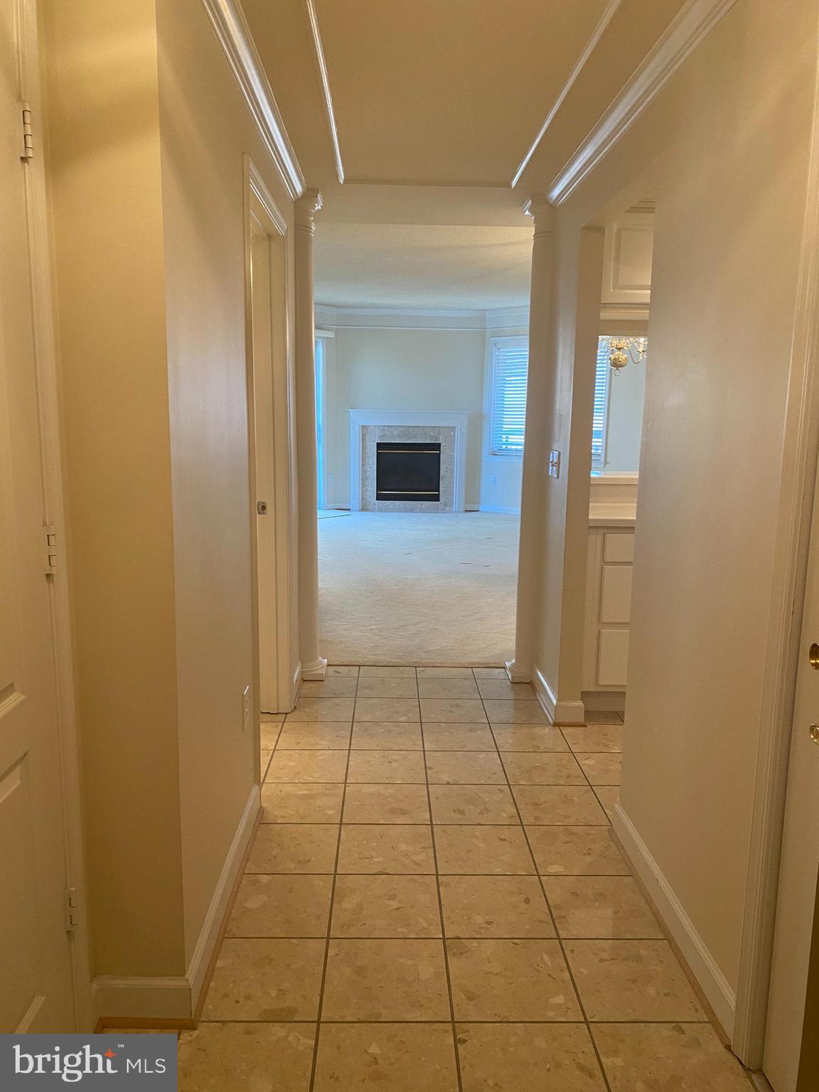 VIRGINIA SQUARE - Residential Lease