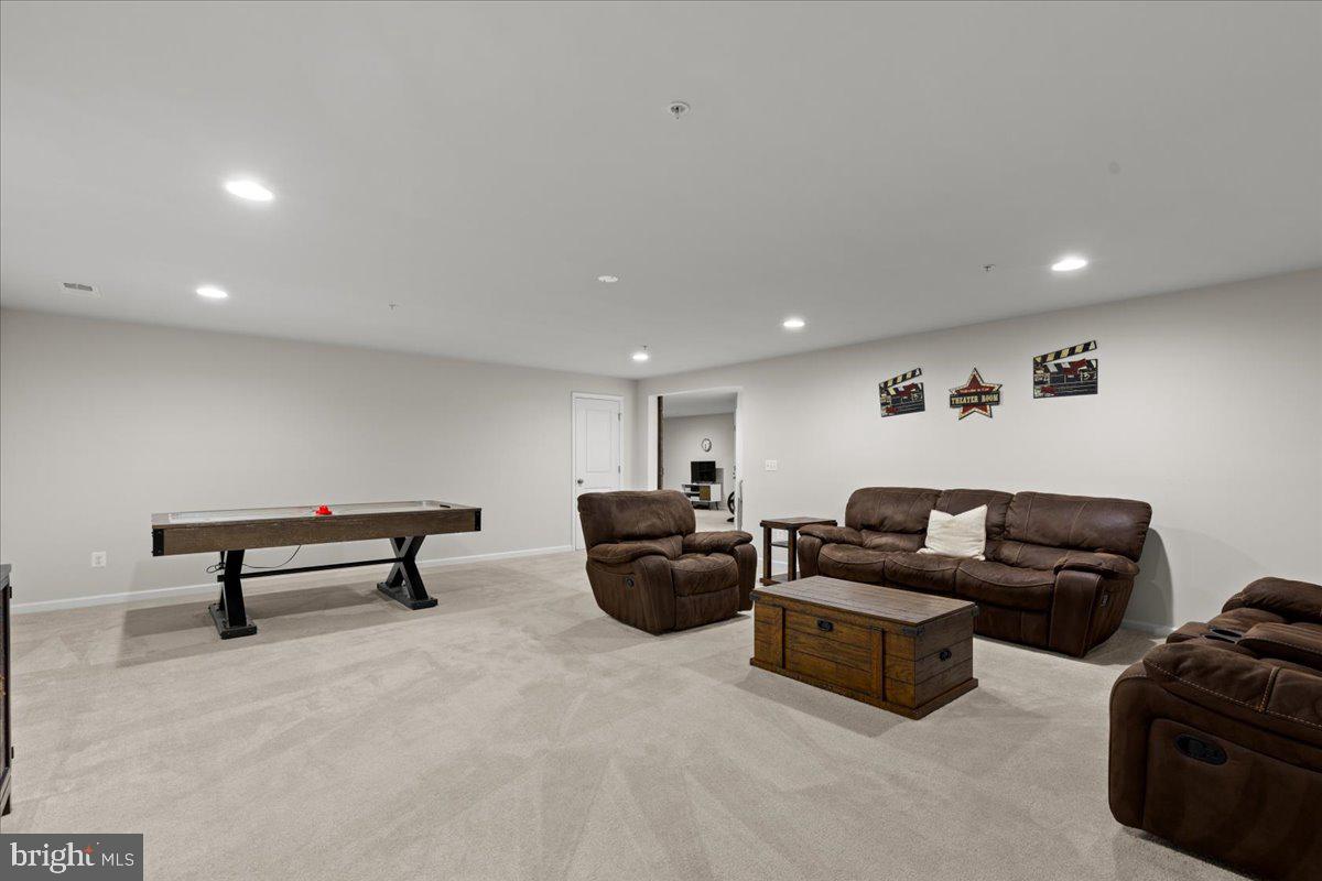 POTOMAC SHORES - Residential