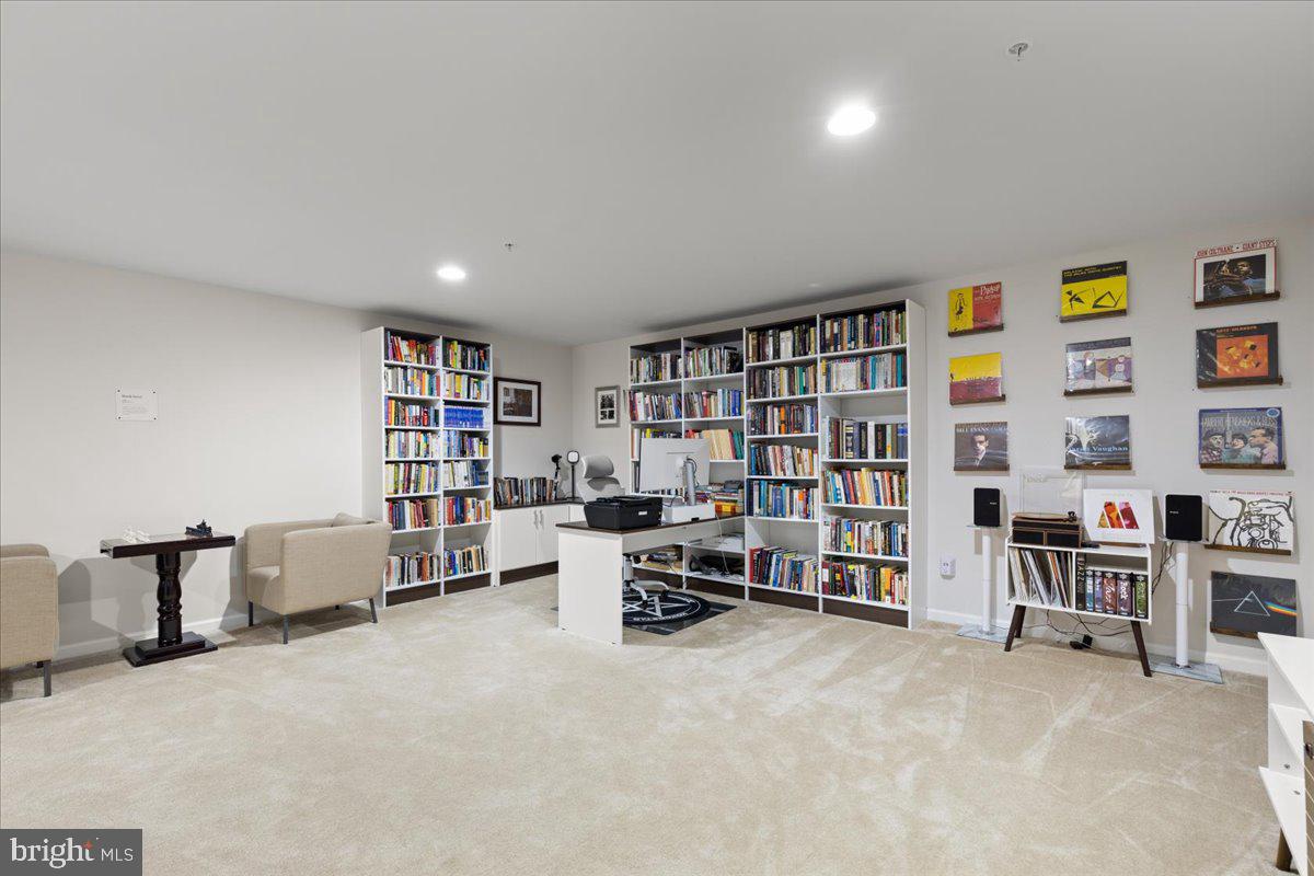 POTOMAC SHORES - Residential