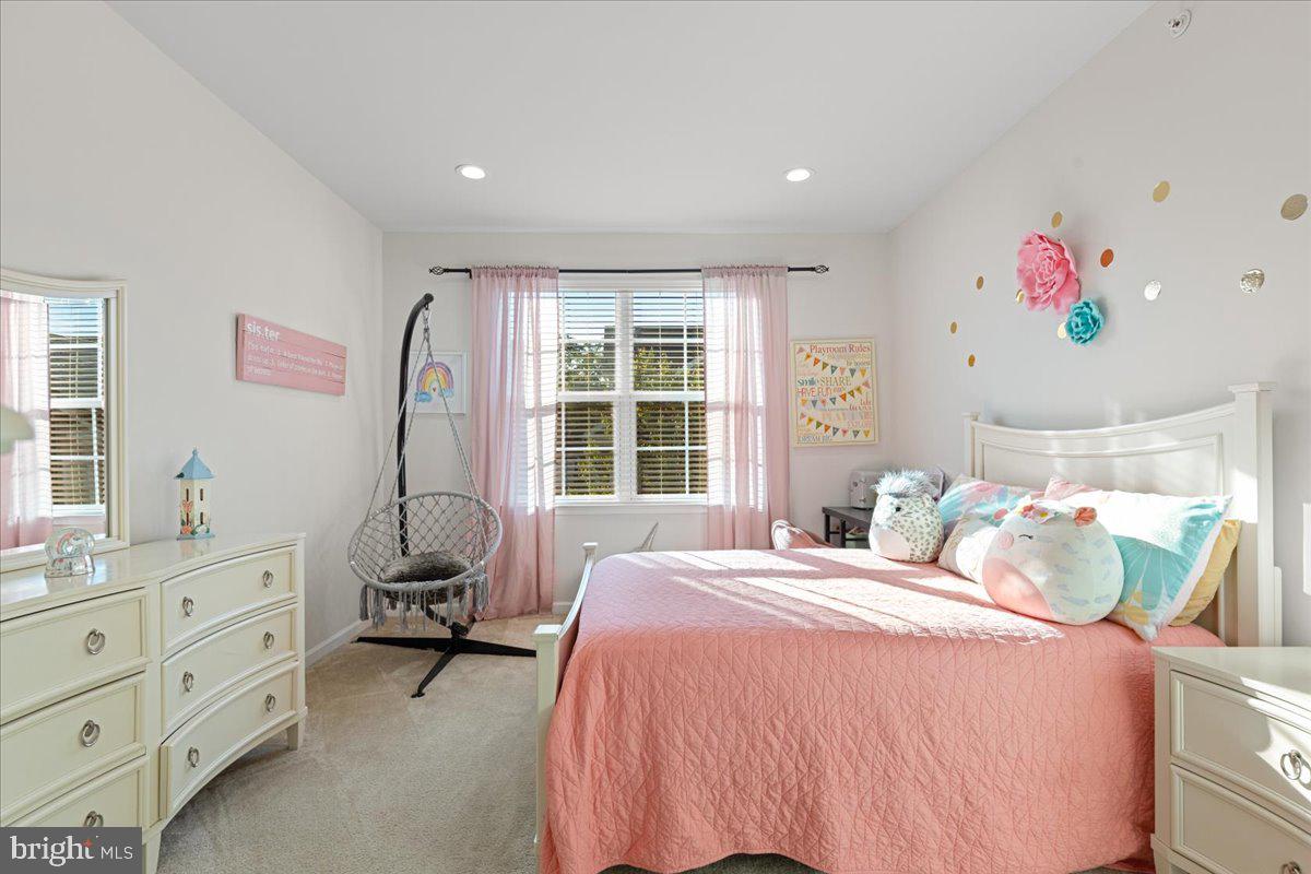 POTOMAC SHORES - Residential