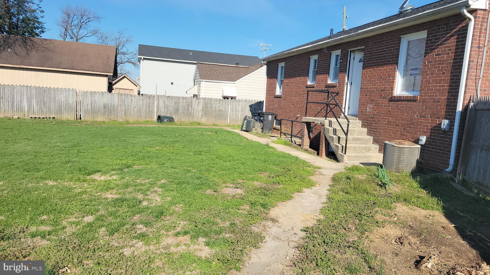 NAVY DAY - Residential