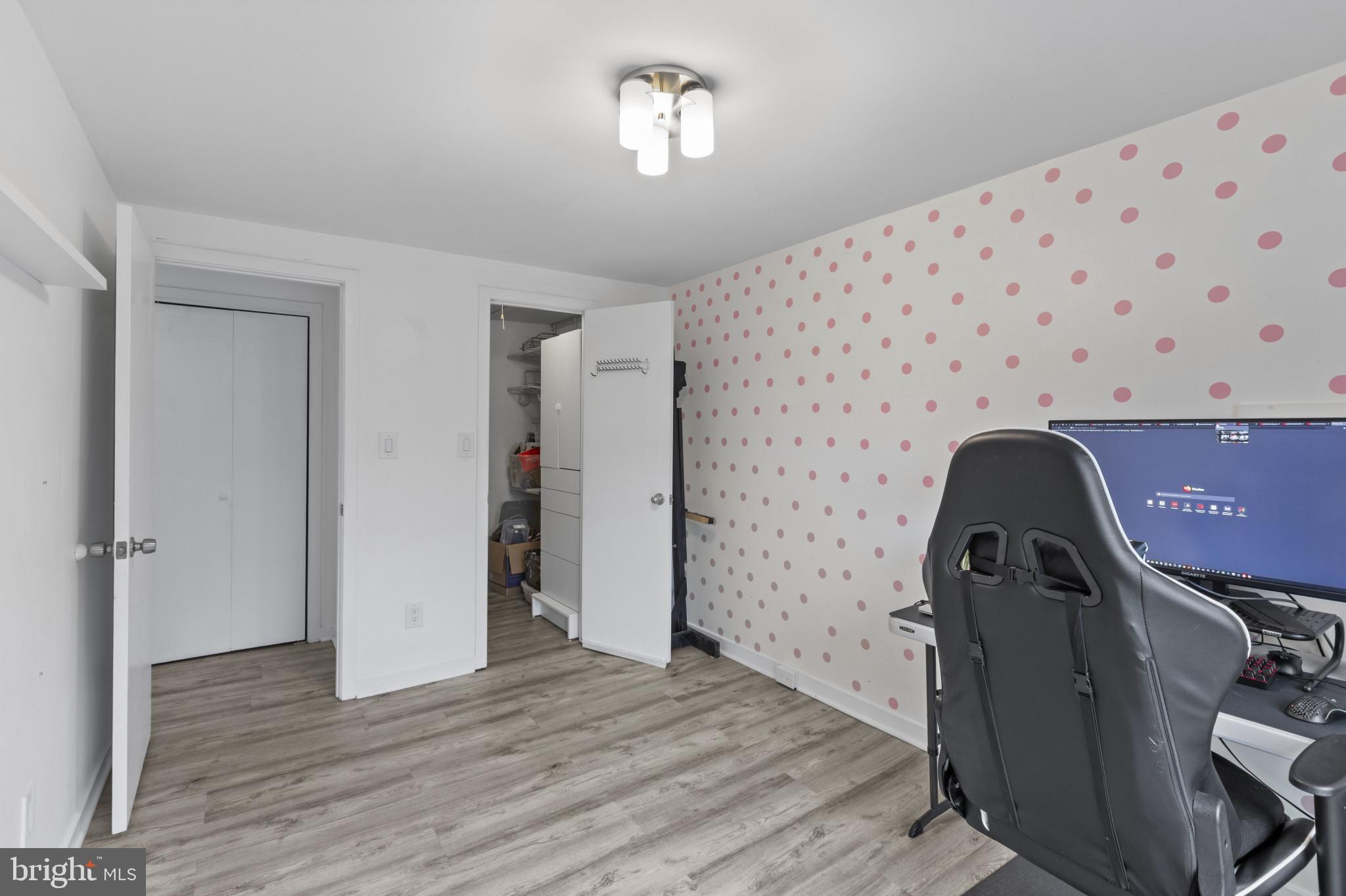 WALKERS RIDGE - Residential