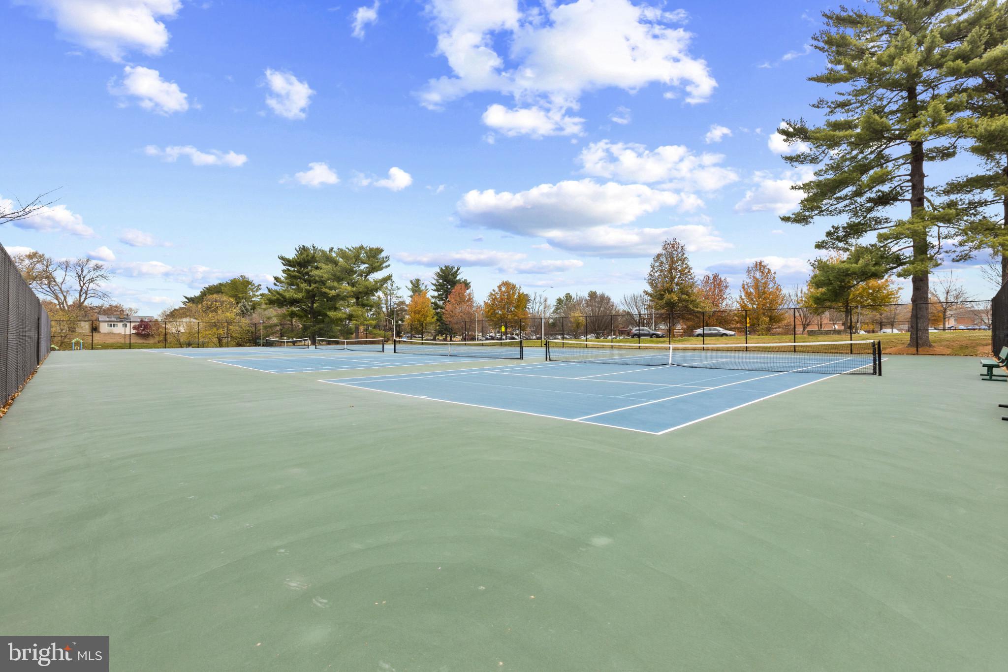 WALKERS RIDGE - Residential