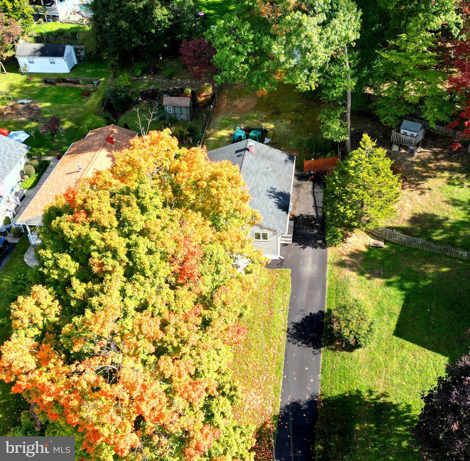 EDMUNDS HILL - Residential