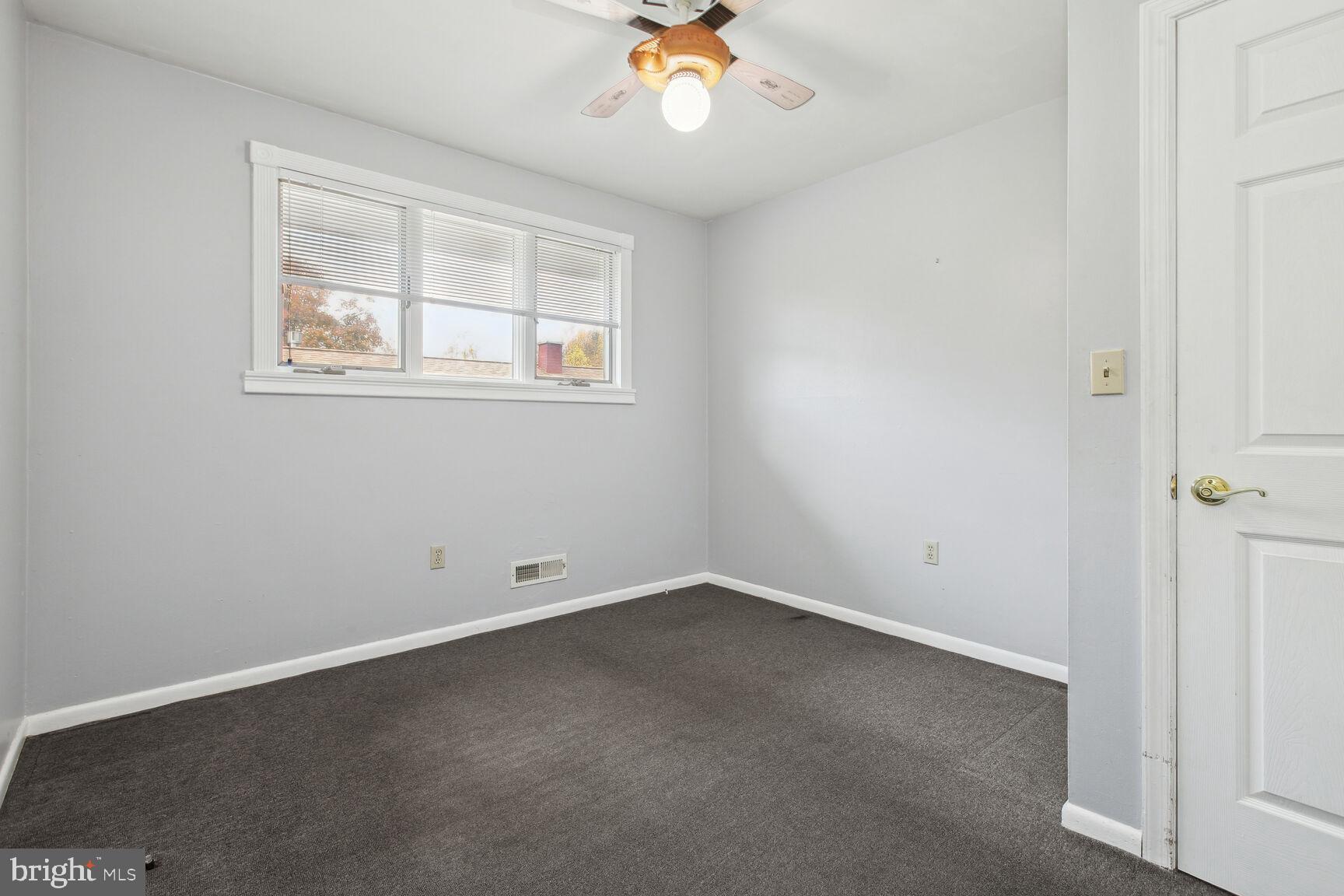 EDMUNDS HILL - Residential