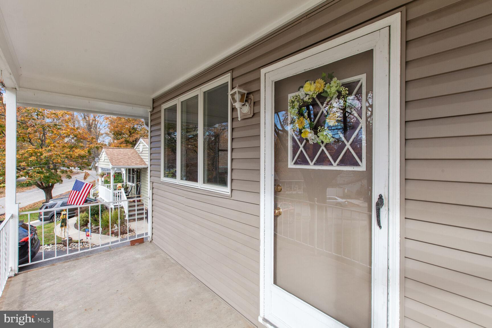 EDMUNDS HILL - Residential