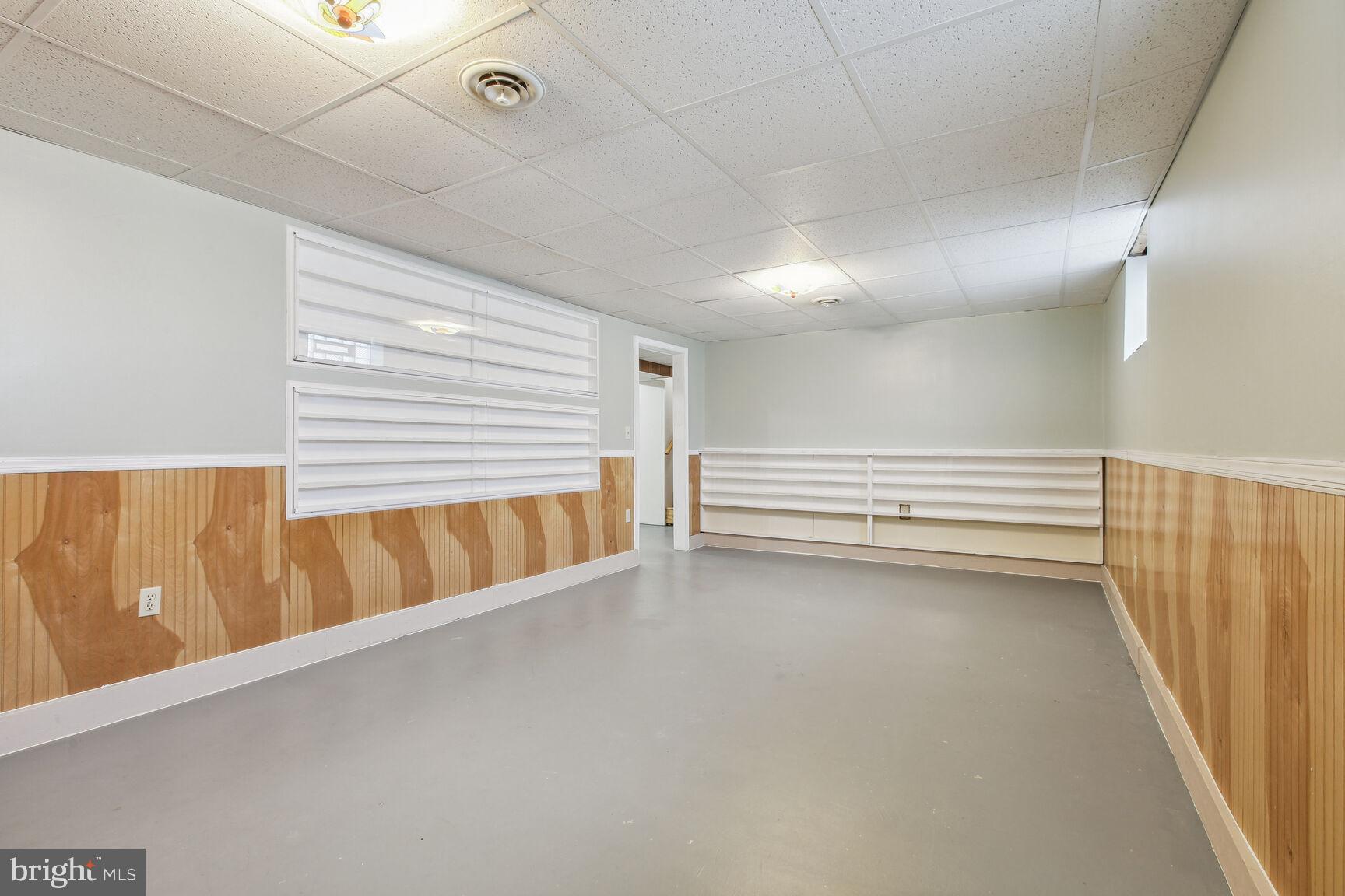 EDMUNDS HILL - Residential