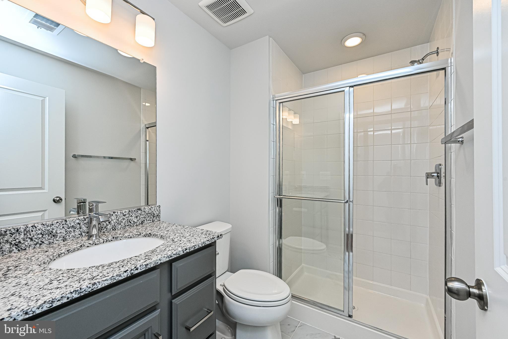 THE ENCLAVE - Residential Lease