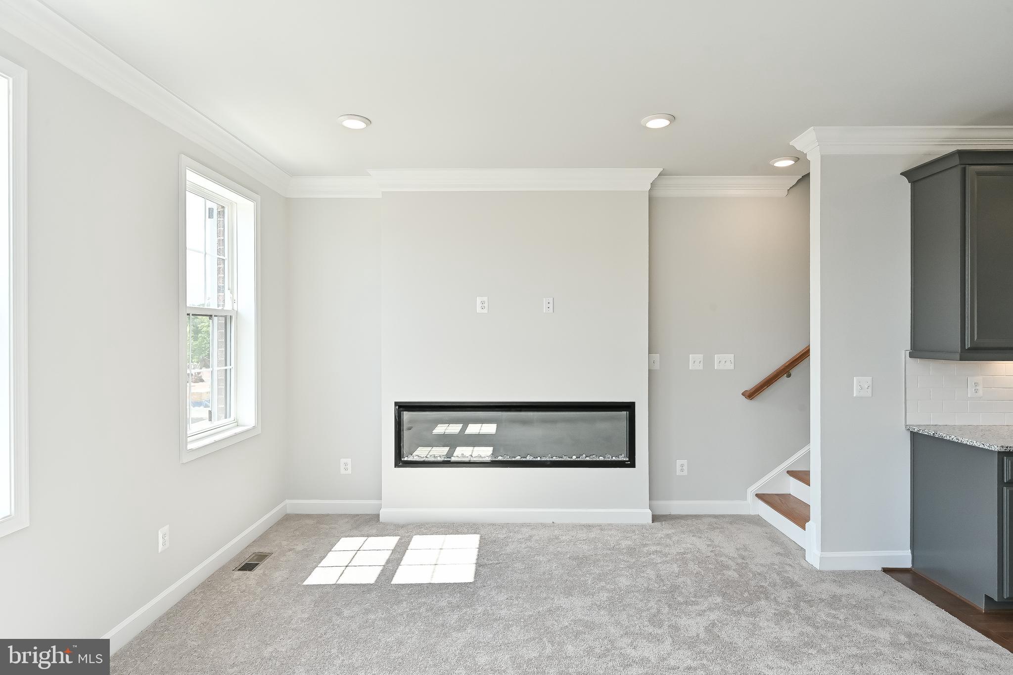 THE ENCLAVE - Residential Lease