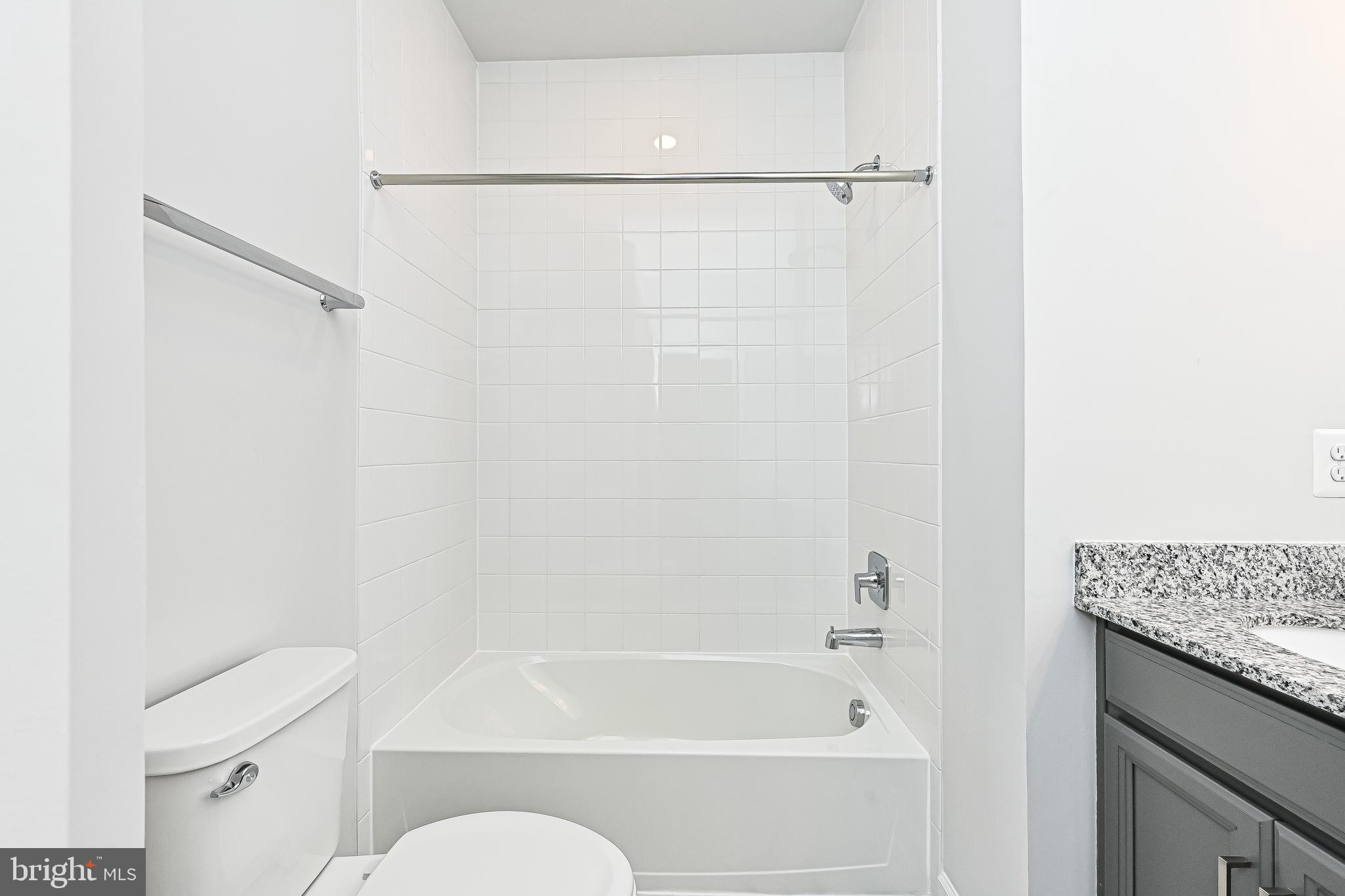 THE ENCLAVE - Residential Lease