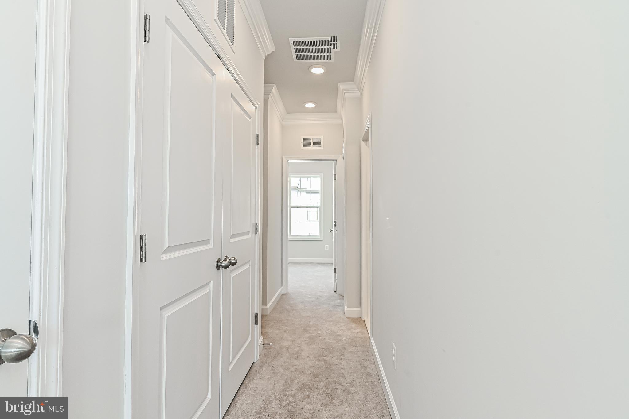 THE ENCLAVE - Residential Lease