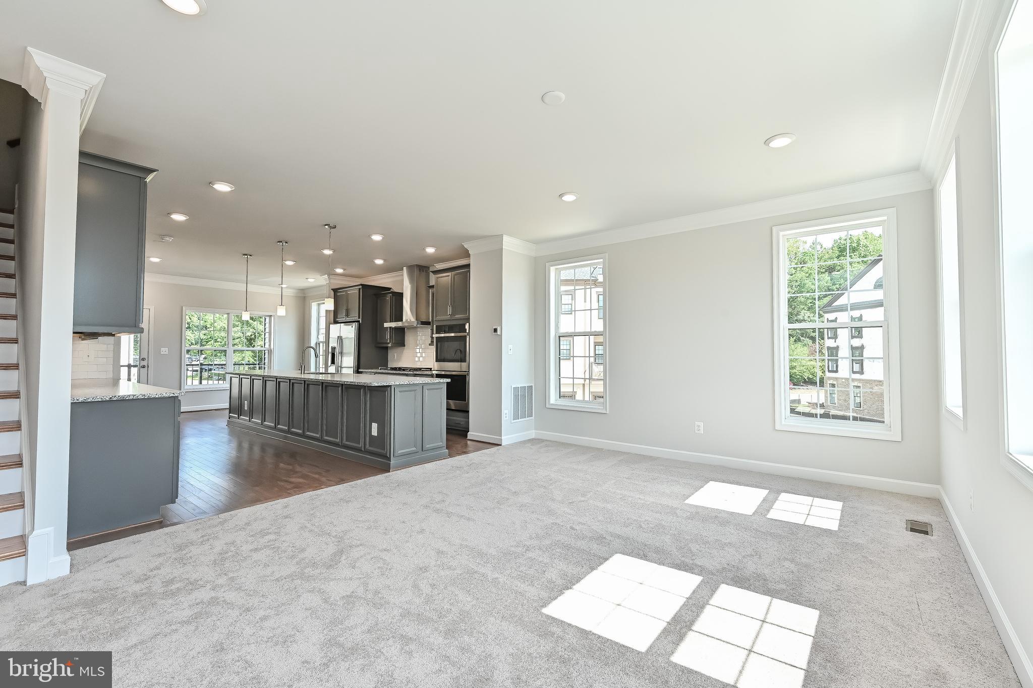 THE ENCLAVE - Residential Lease