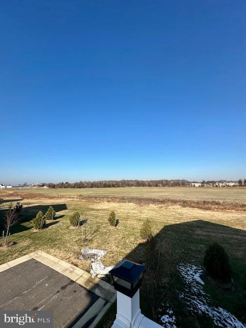 ELLENDALE - Residential Lease