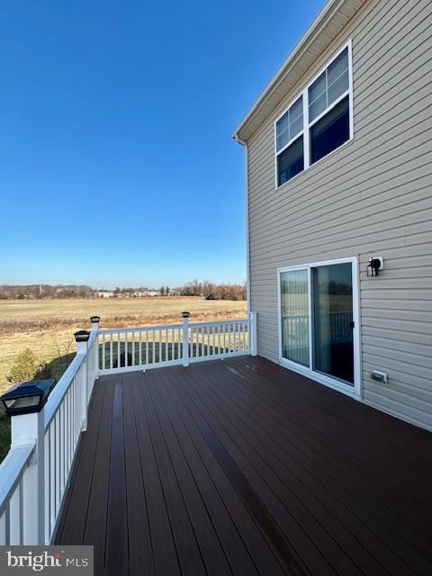 ELLENDALE - Residential Lease