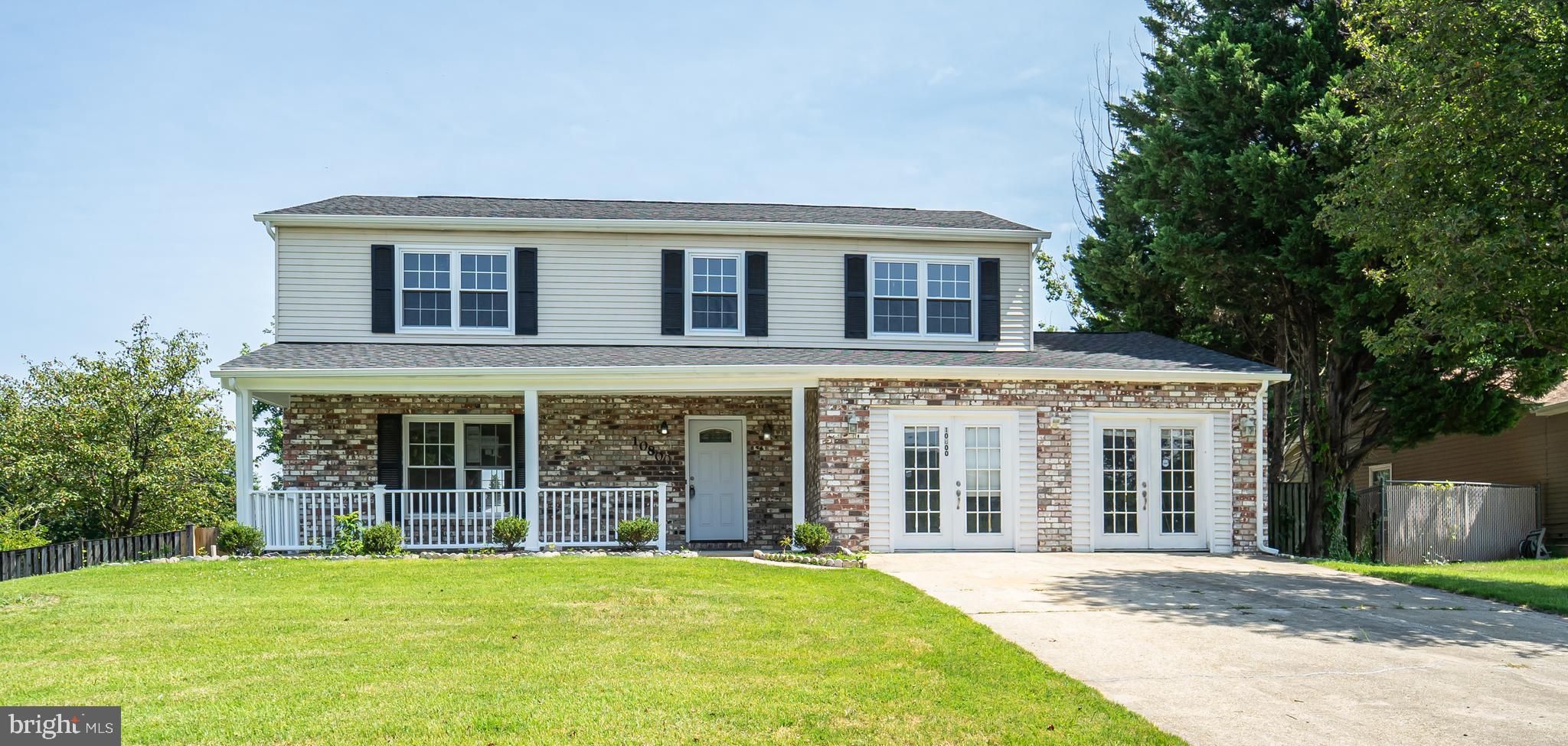 LARGO KNOLLS - Residential