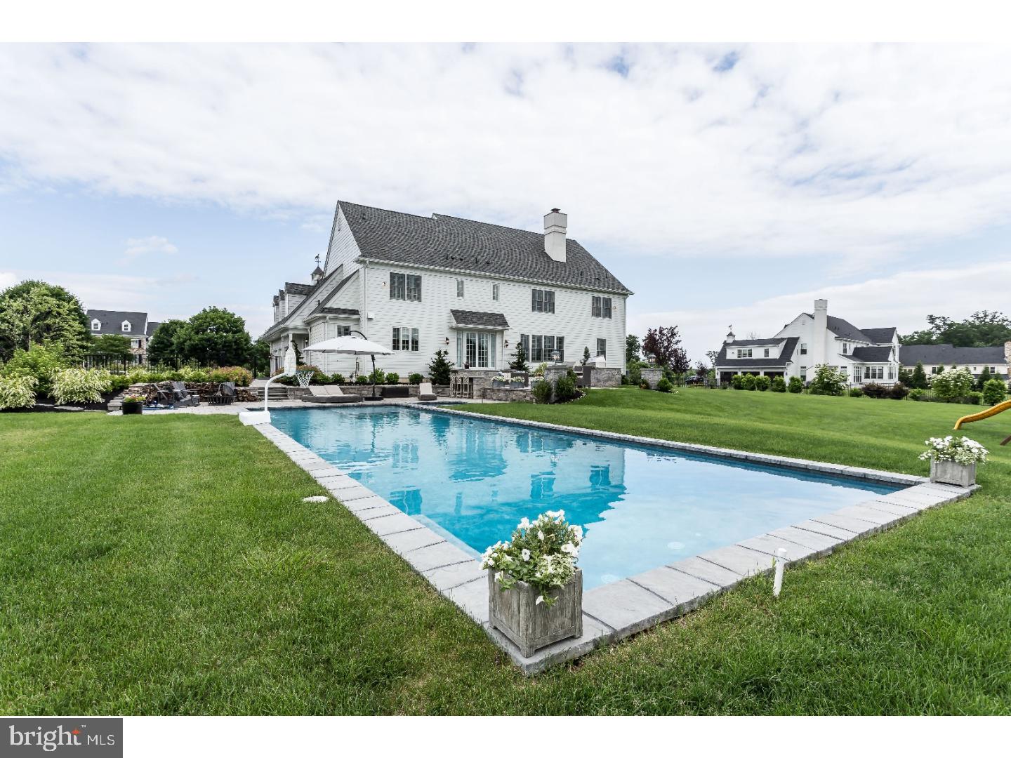 WHITE HORSE - Residential